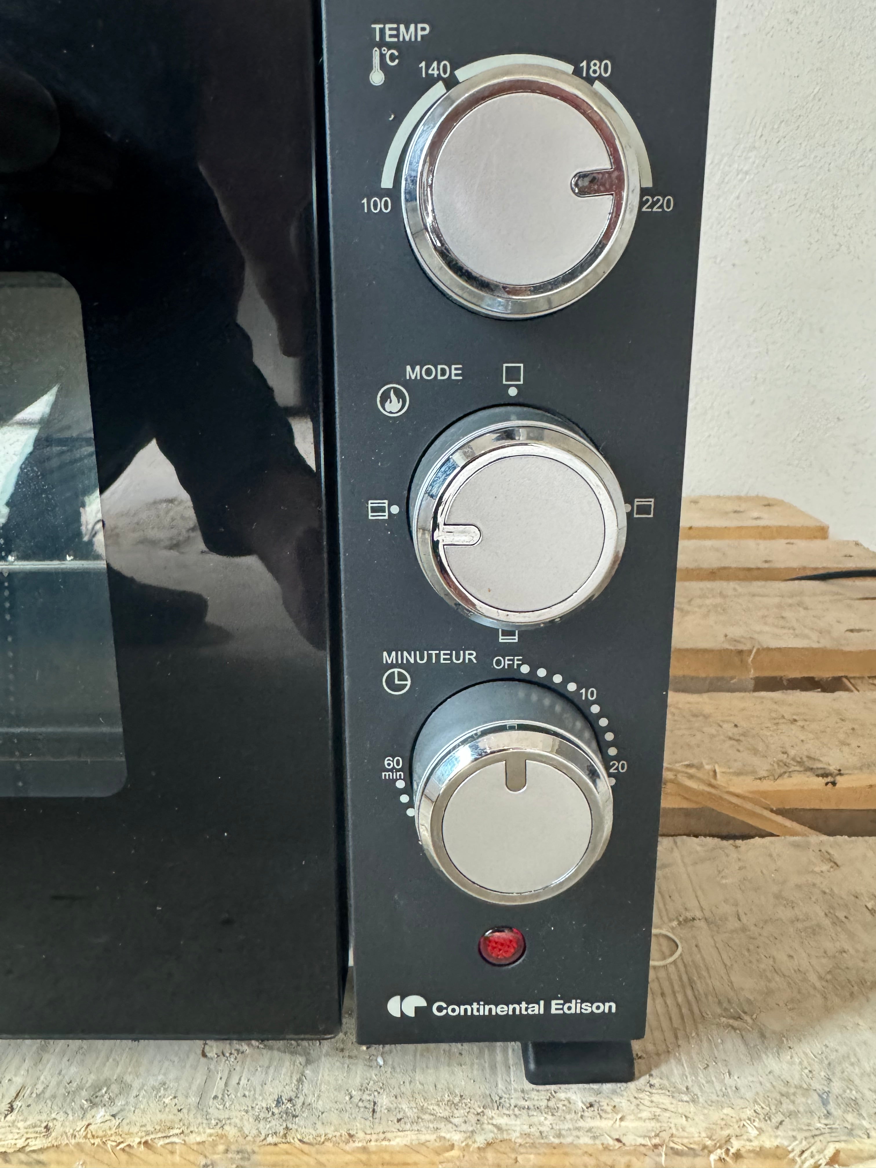 Four Pose Libre CONTINENTAL EDISON GARANTIE 6 MOIS