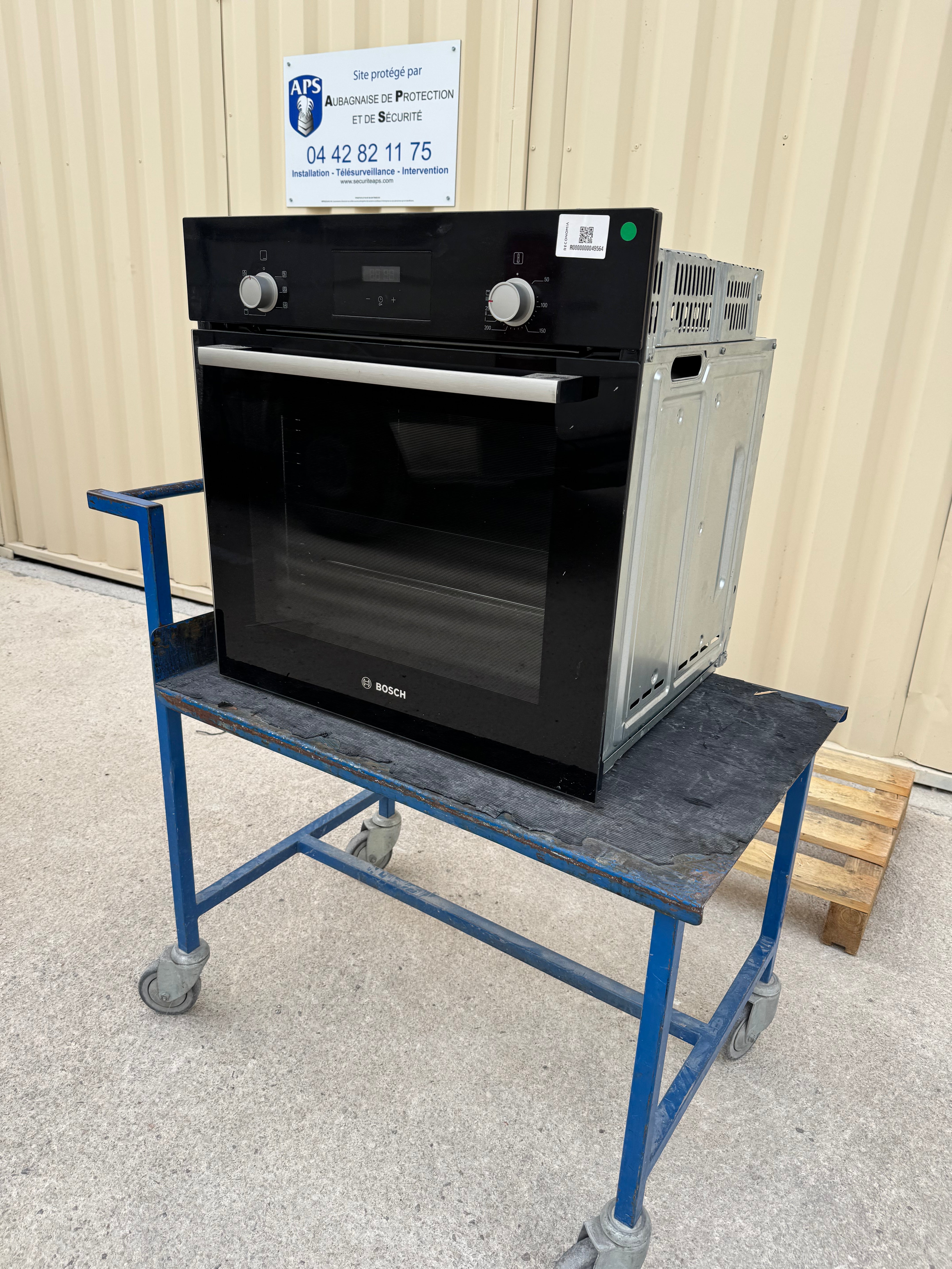 Four Encastrable BOSCH Catalyse GARANTIE 1 AN