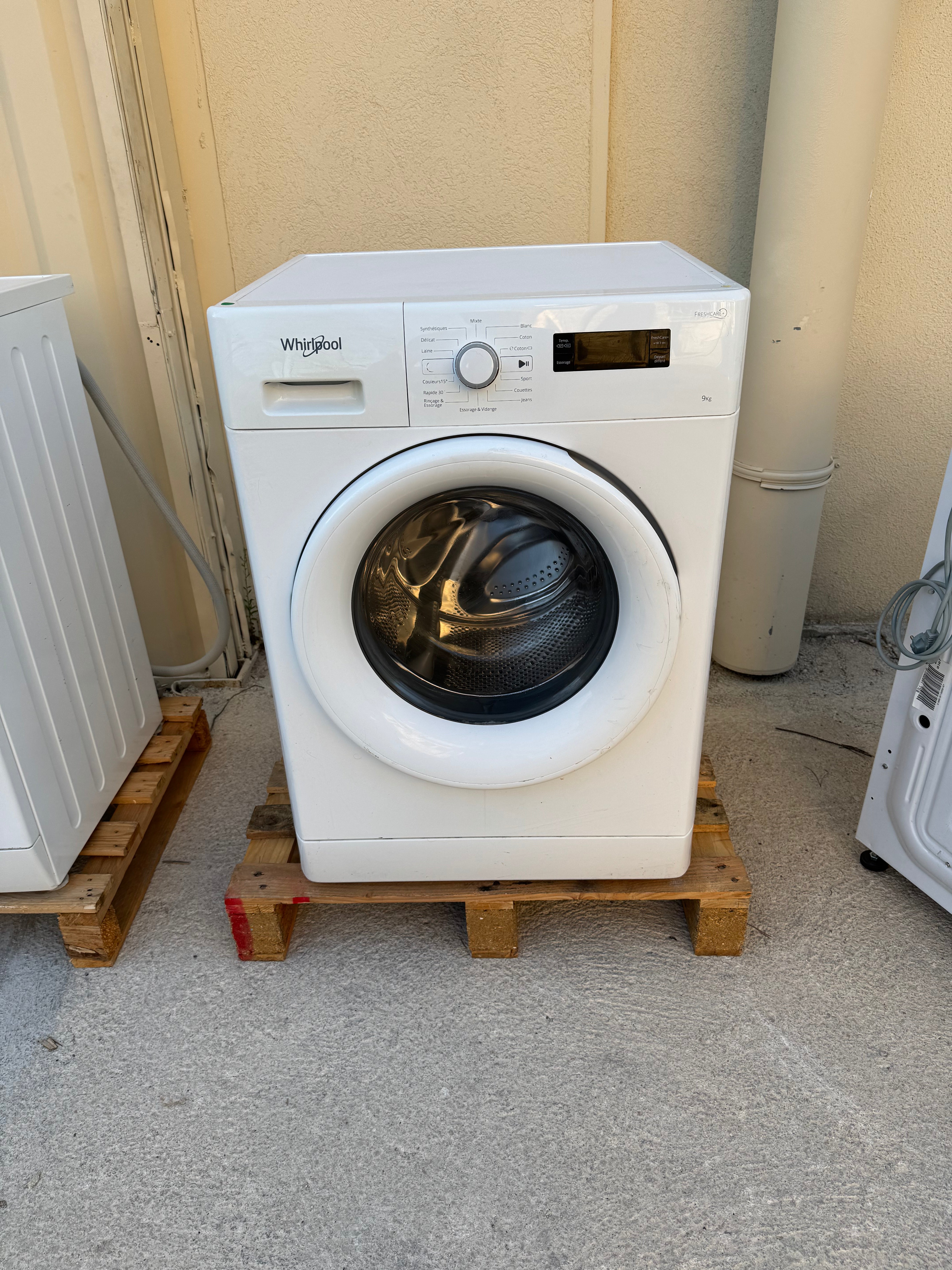 Lave-Linge WHIRLPOOL 9 Kg GARANTIE 1 AN