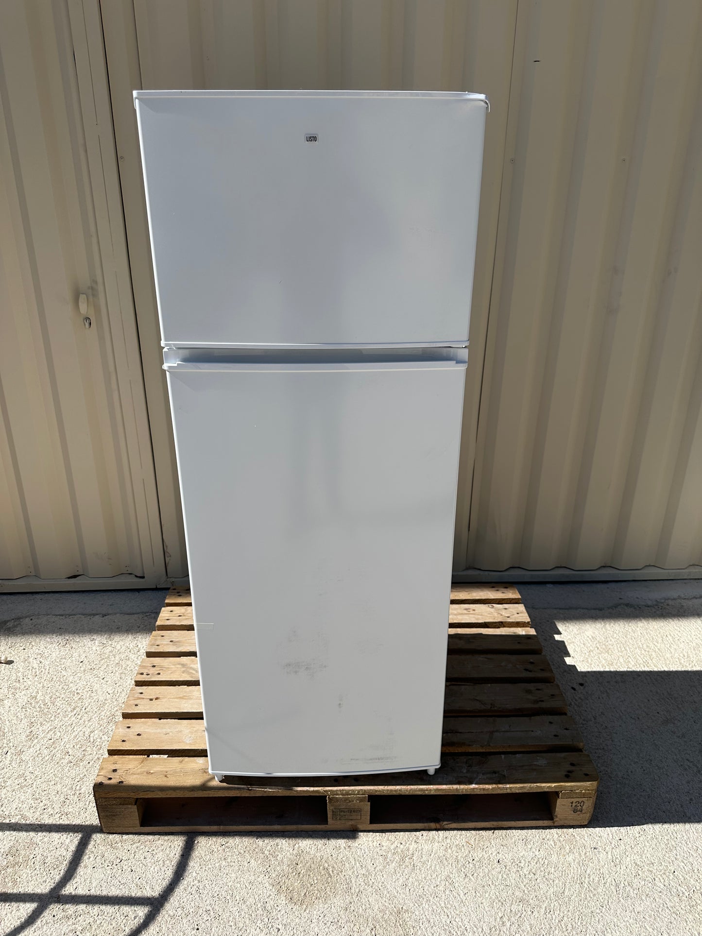 Frigo Combiné LISTO Petit Format NEUF ( Avec Défaut d’Aspect ) GARANTIE 1 AN