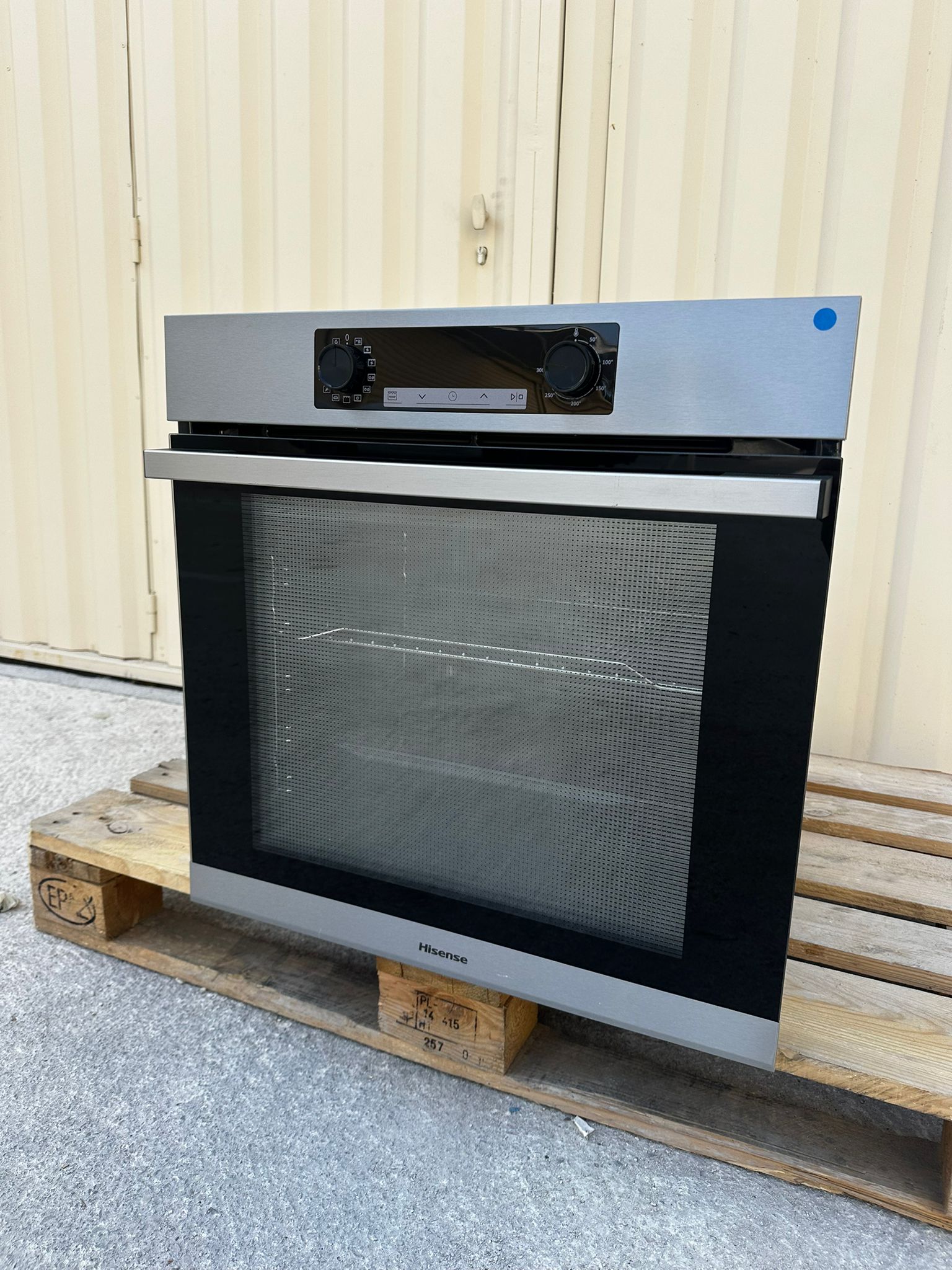 Four Encastrable HISENSE Avec Pyrolyse NEUF ( Avec Défaut d’Aspect ) GARANTIE 1 AN