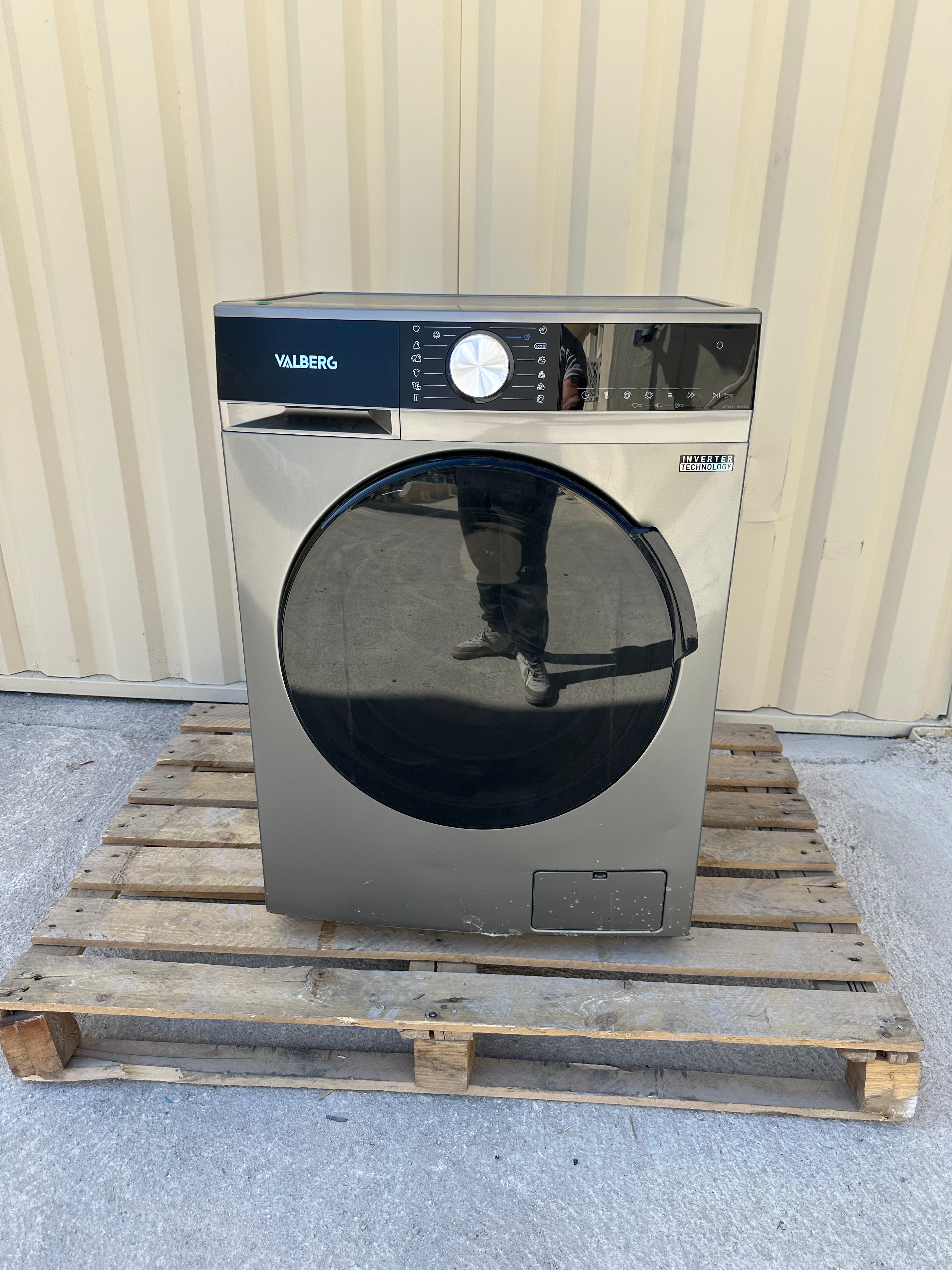 Lave-Linge VALBERG 8 Kg Très Peu Servi GARANTIE 1 AN