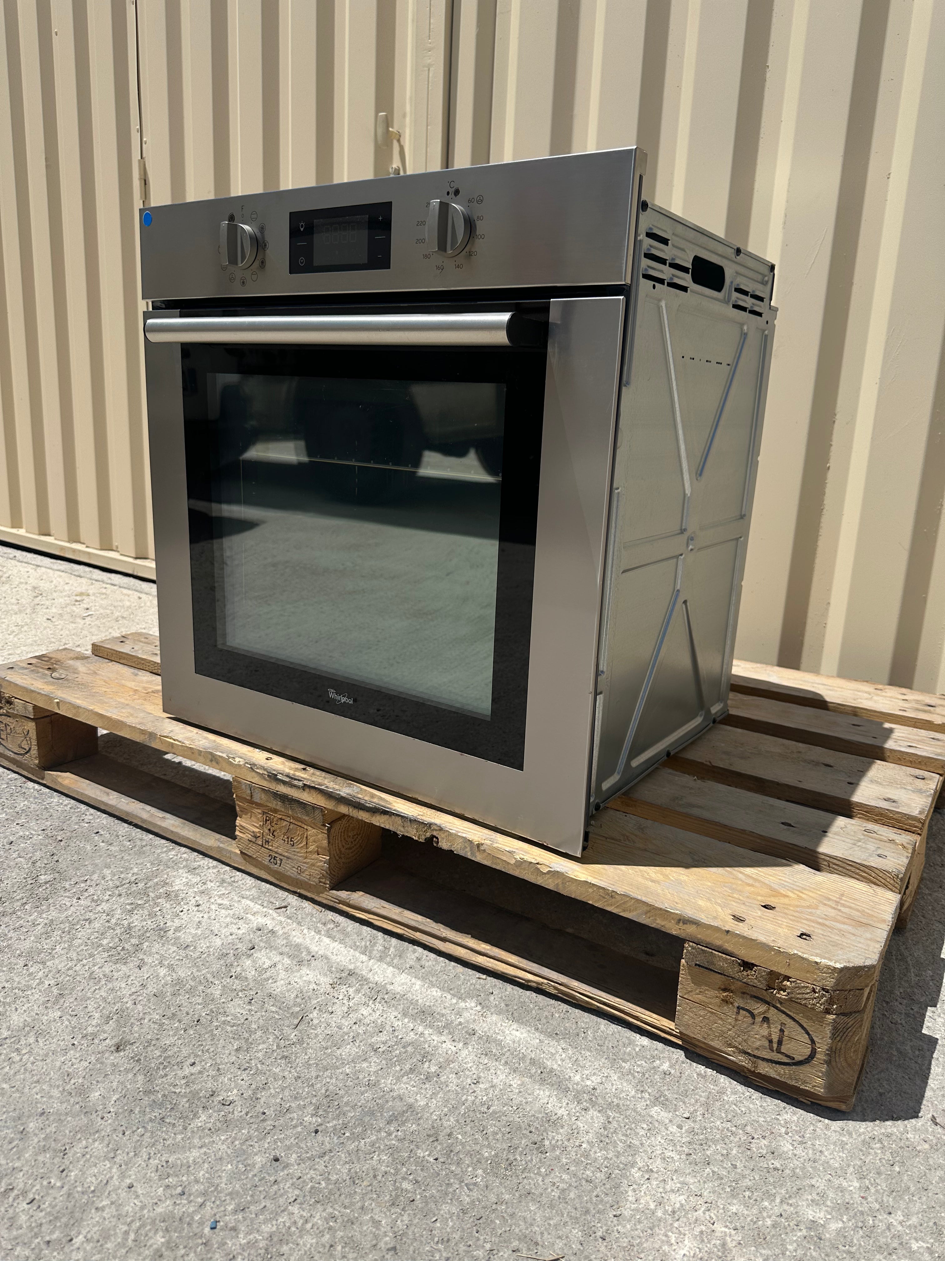 Four Encastrable INDESIT Avec Catalyse NEUF ( Porte Changée ) GARANTIE 1 AN