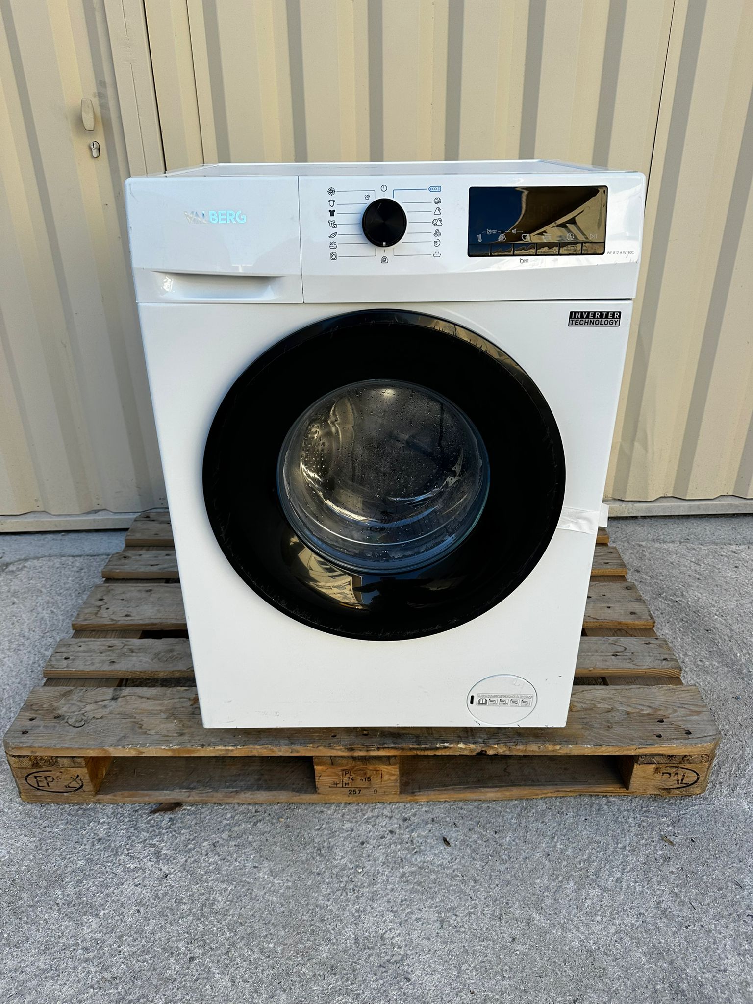Lave-Linge VALBERG 8 Kg NEUF ( Avec Défaut d’Aspect ) GARANTIE 1 AN