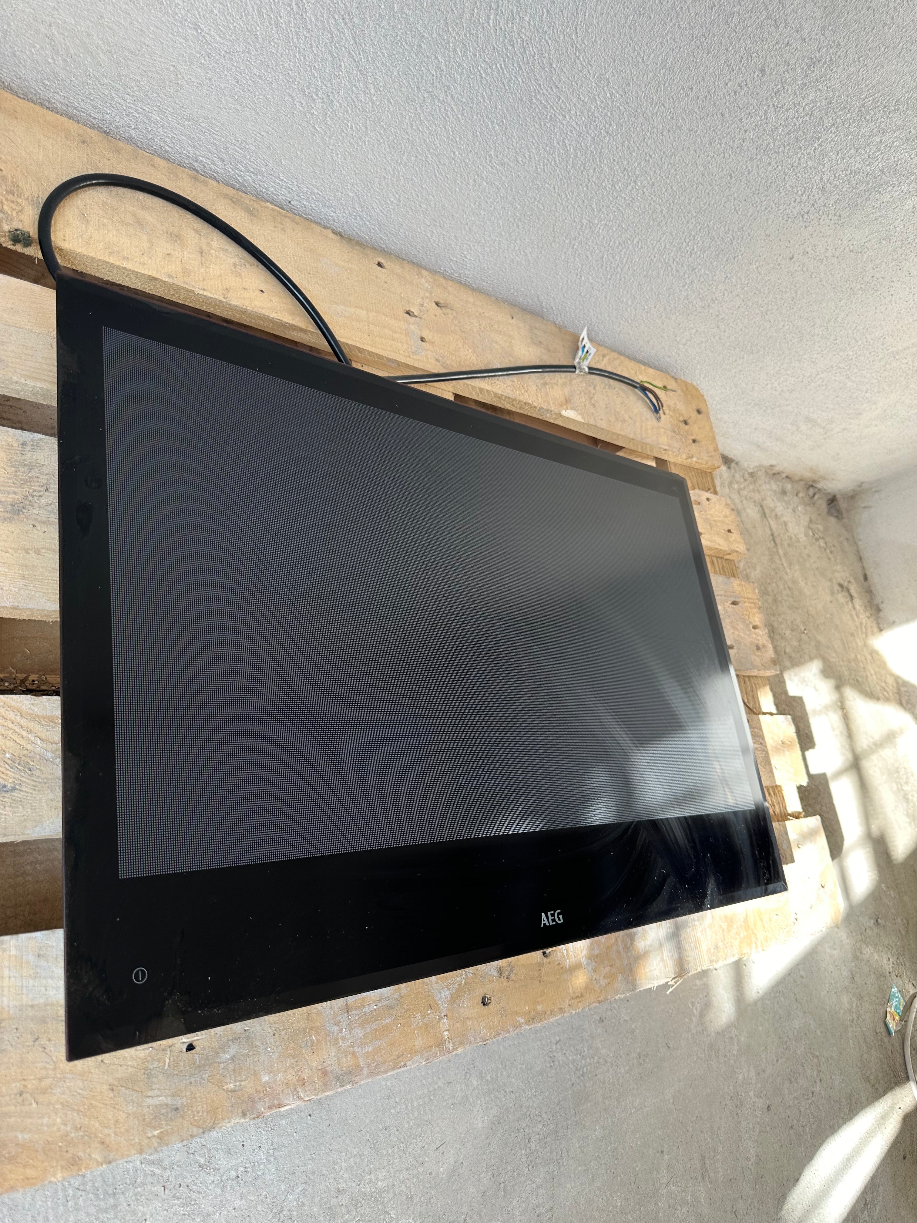 Plaque Induction AEG 6 Foyers ( COMME NEUVE ) GARANTIE 1 AN