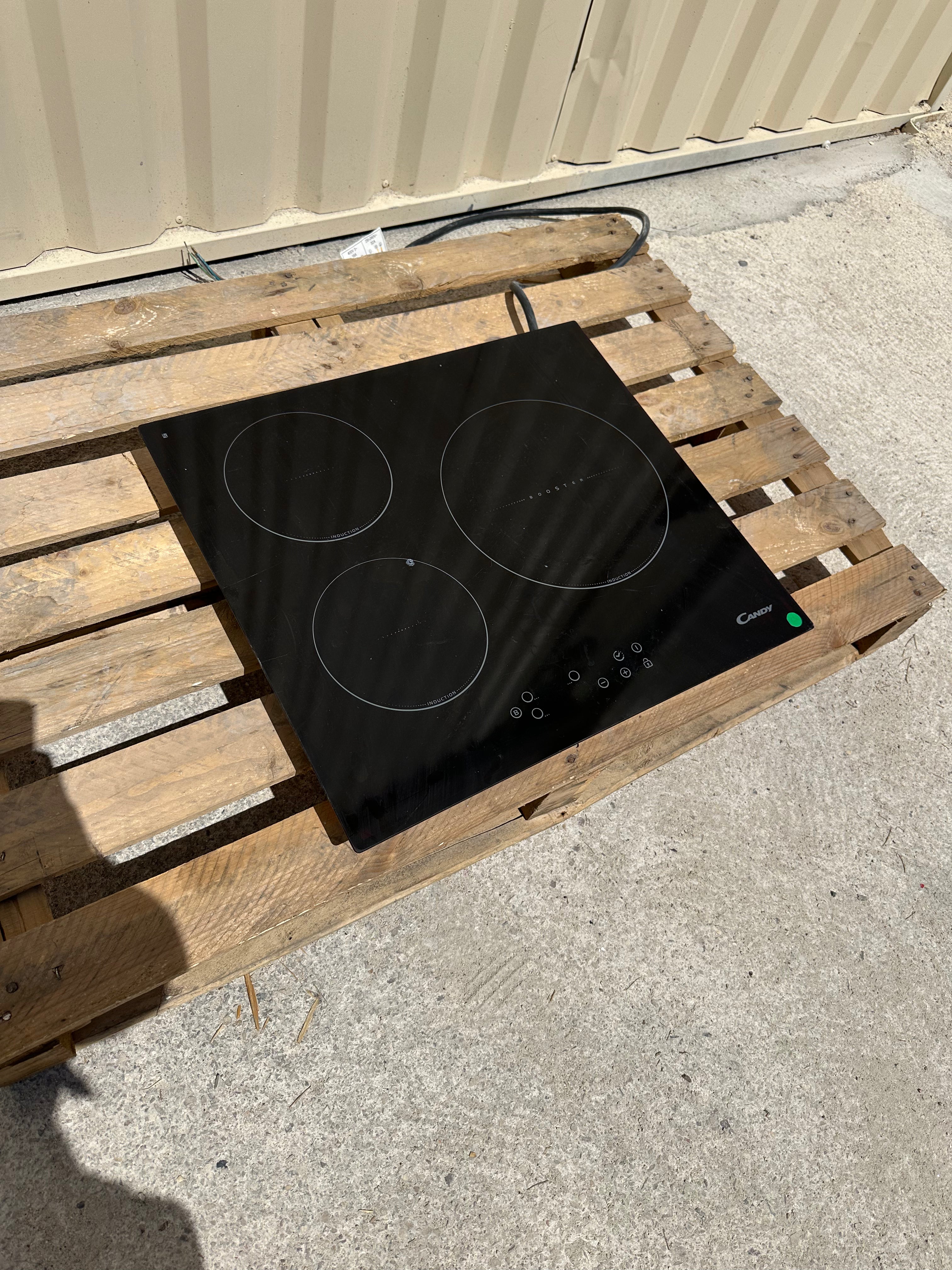 Plaque Induction CANDY 3 Foyers GARANTIE 1 AN