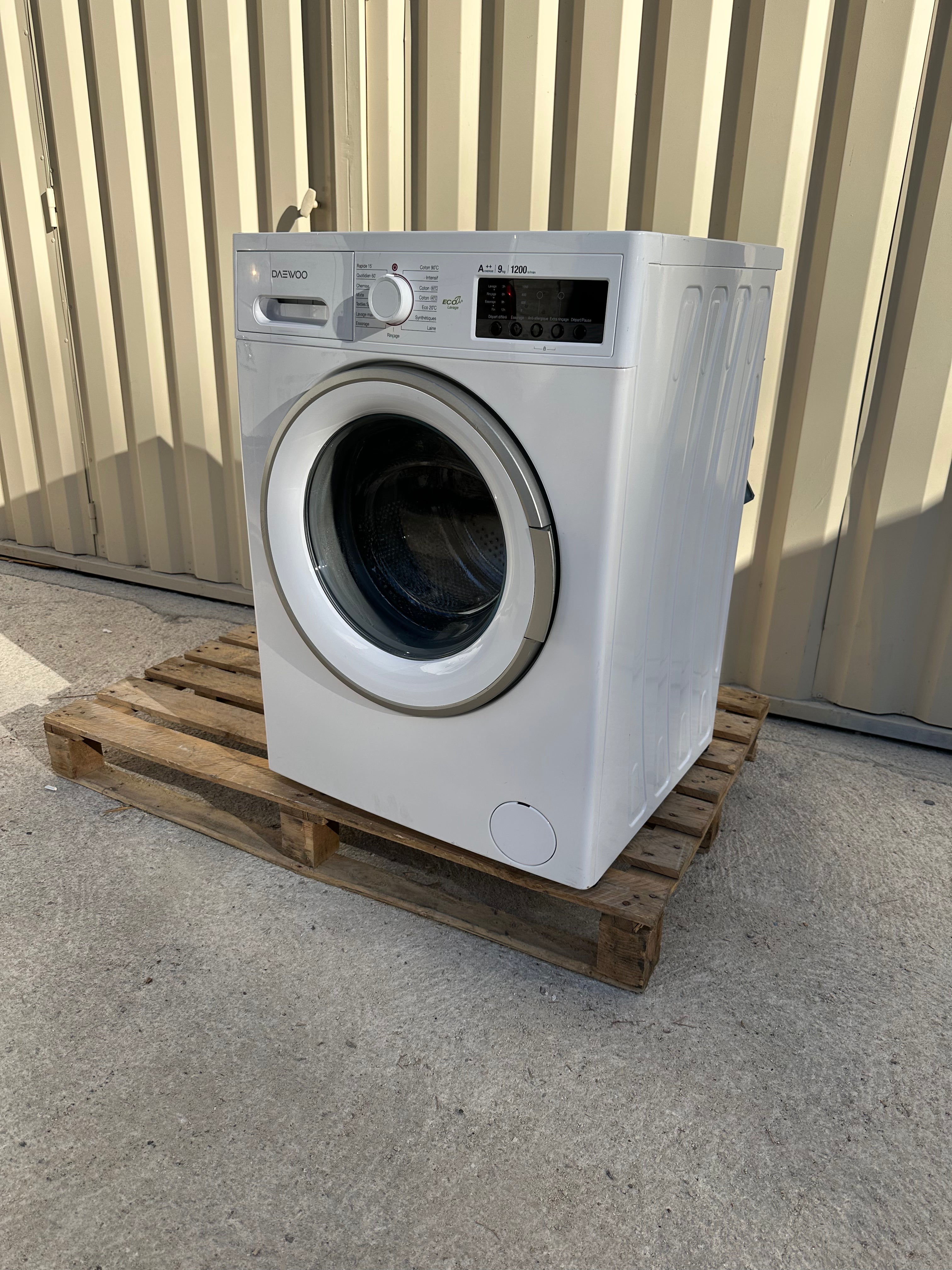 Lave-Linge DAEWOO 9 Kg GARANTIE 1 AN
