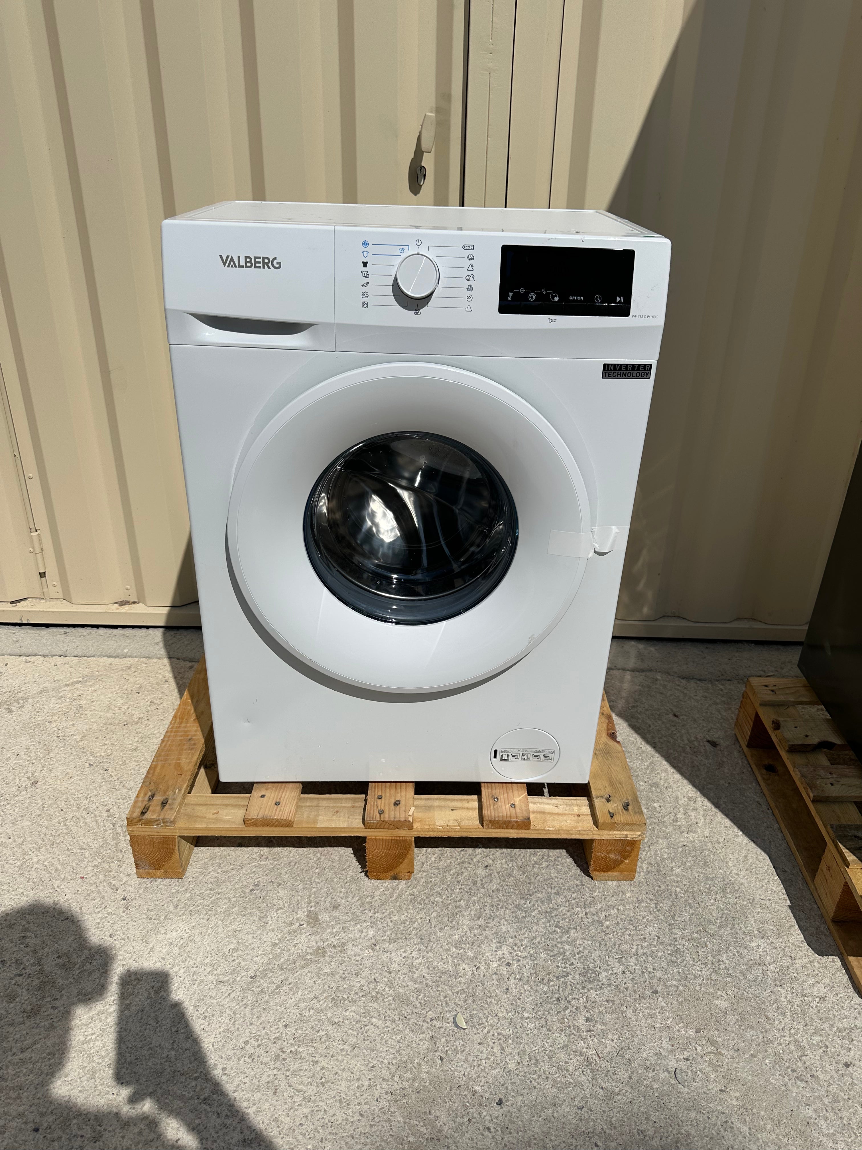 Lave-Linge VALBERG 7 Kg NEUF ( Avec Défaut d’Aspect ) GARANTIE 1 AN