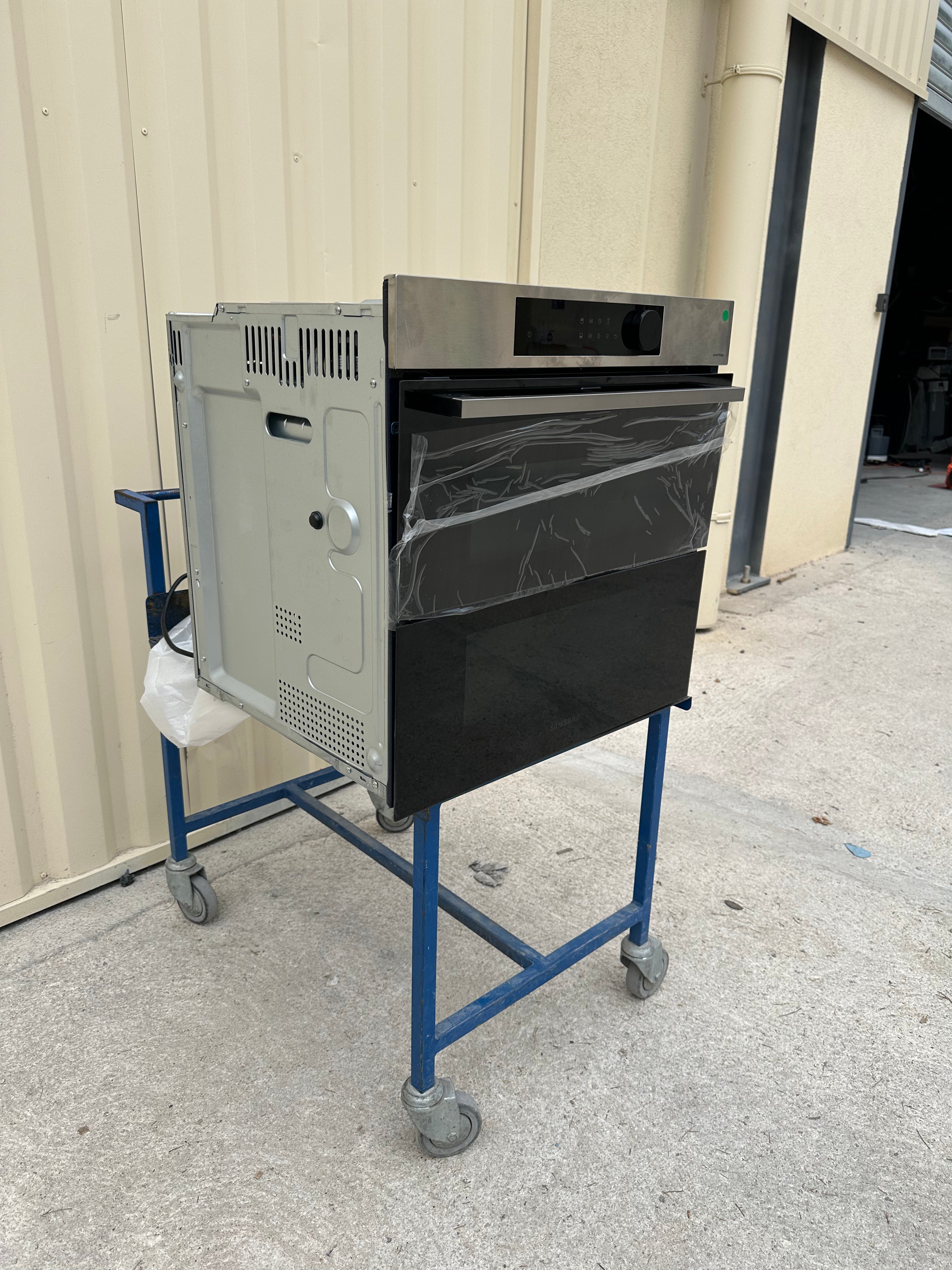 Four Encastrable SAMSUNG Dual Cook Pyrolyse NEUF ( Jamais Servi ) GARANTIE 2 ANS