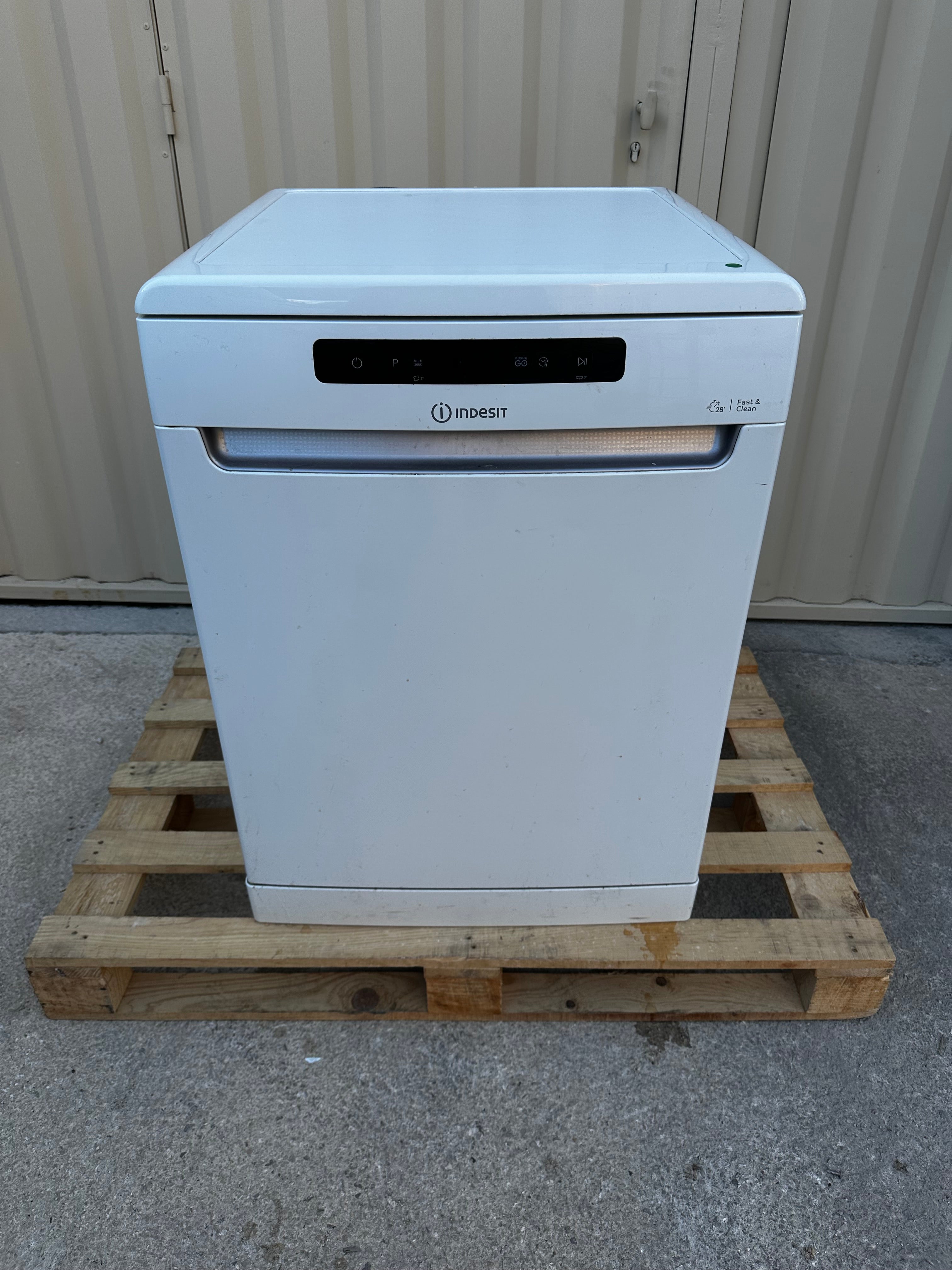 Lave-vaisselle INDESIT 14 Couverts GARANTIE 1 AN