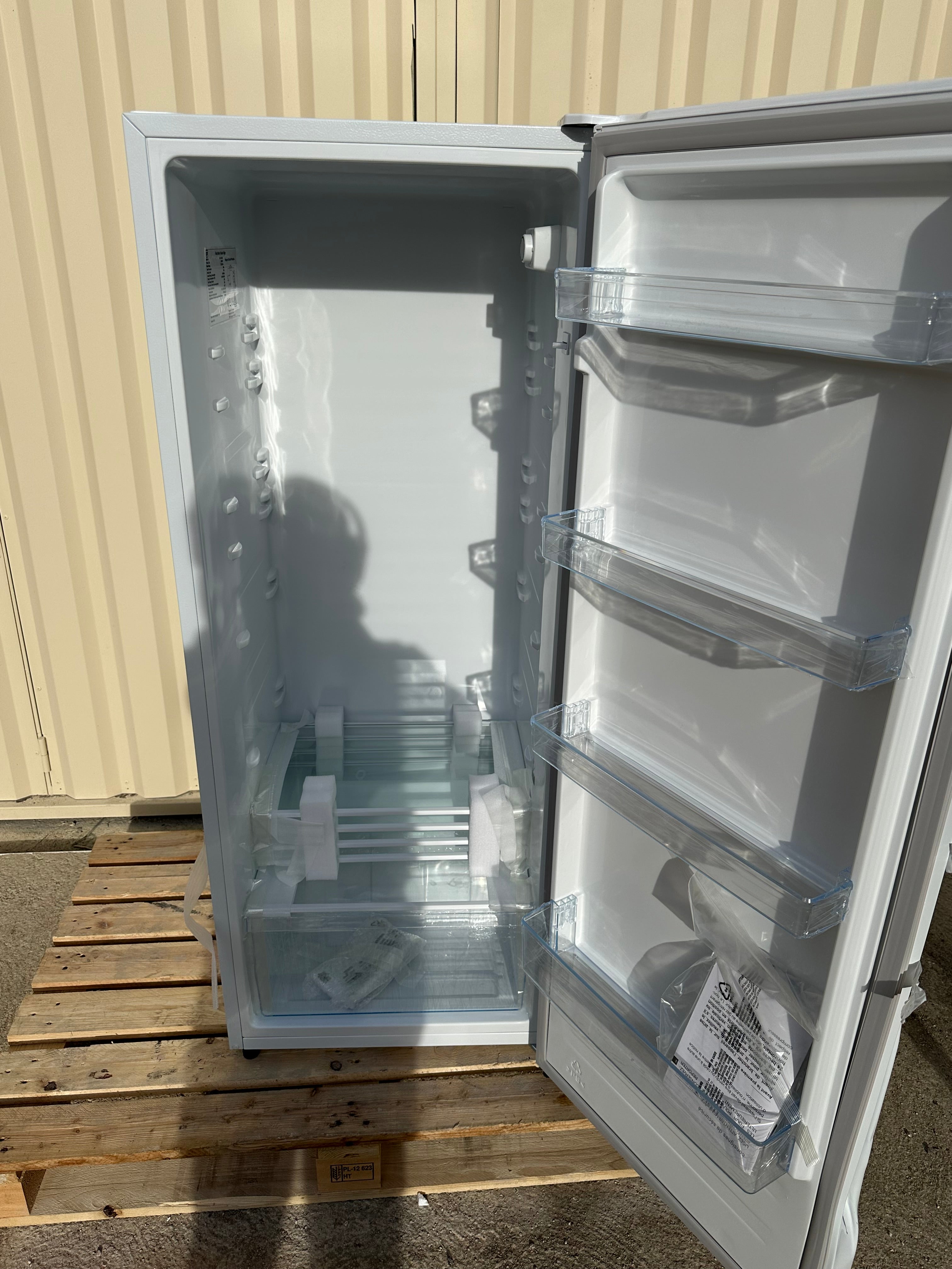 Frigo Simple LISTO Neuf ( Avec Défaut d’Aspect ) GARANTIE 1 AN