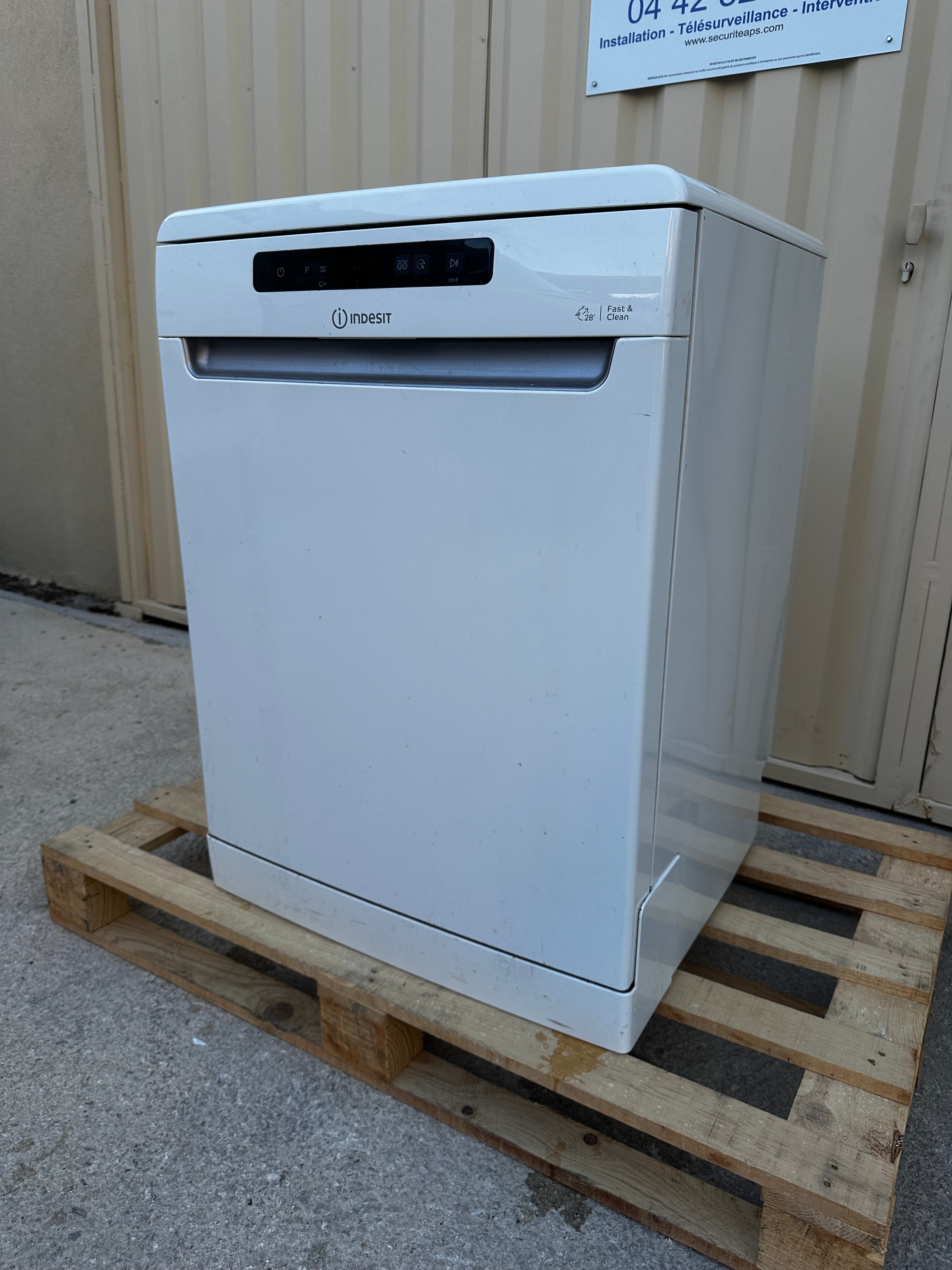 Lave-vaisselle INDESIT 14 Couverts GARANTIE 1 AN