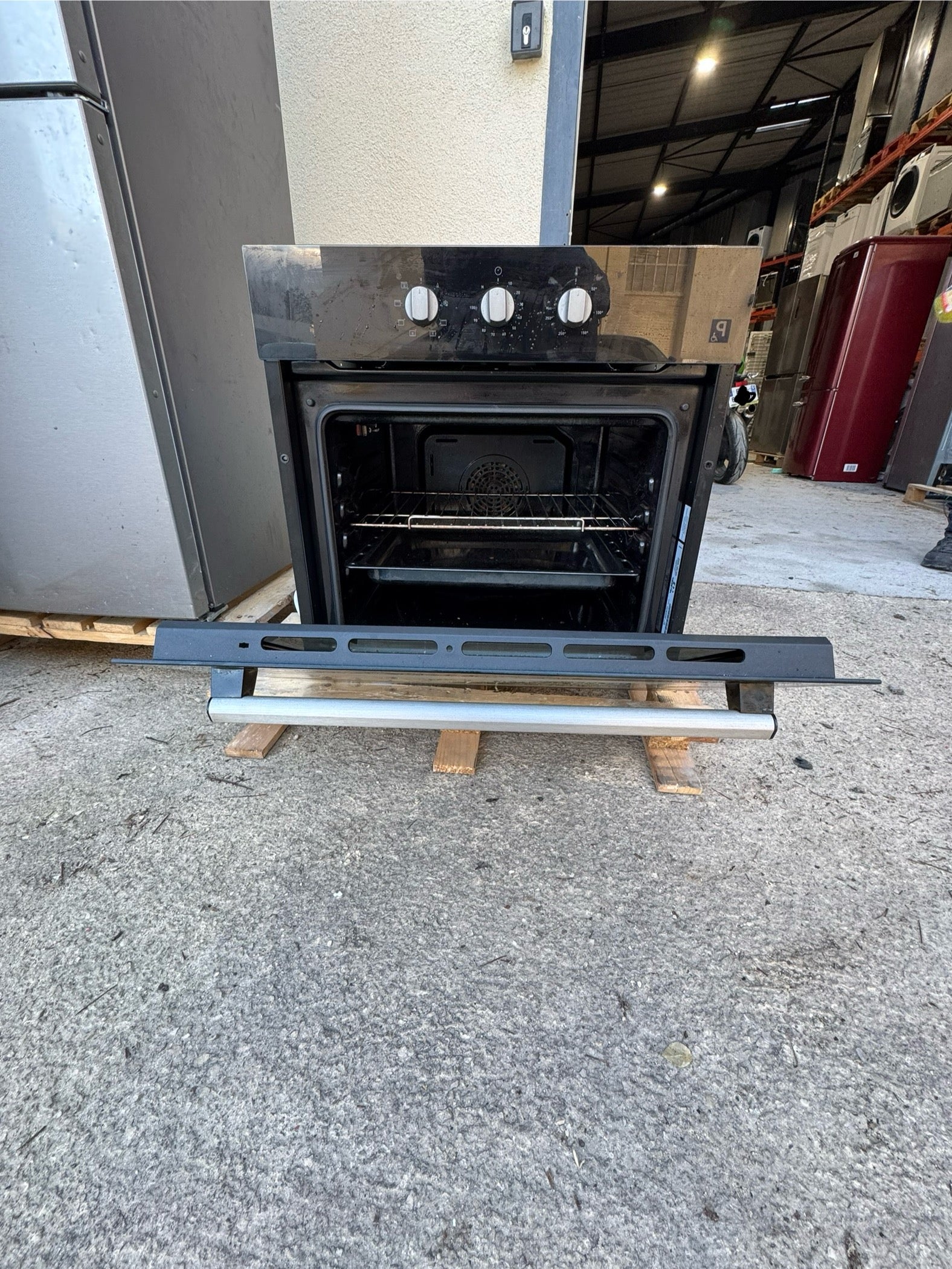 Four Encastrable VALBERG Garantie 1 An