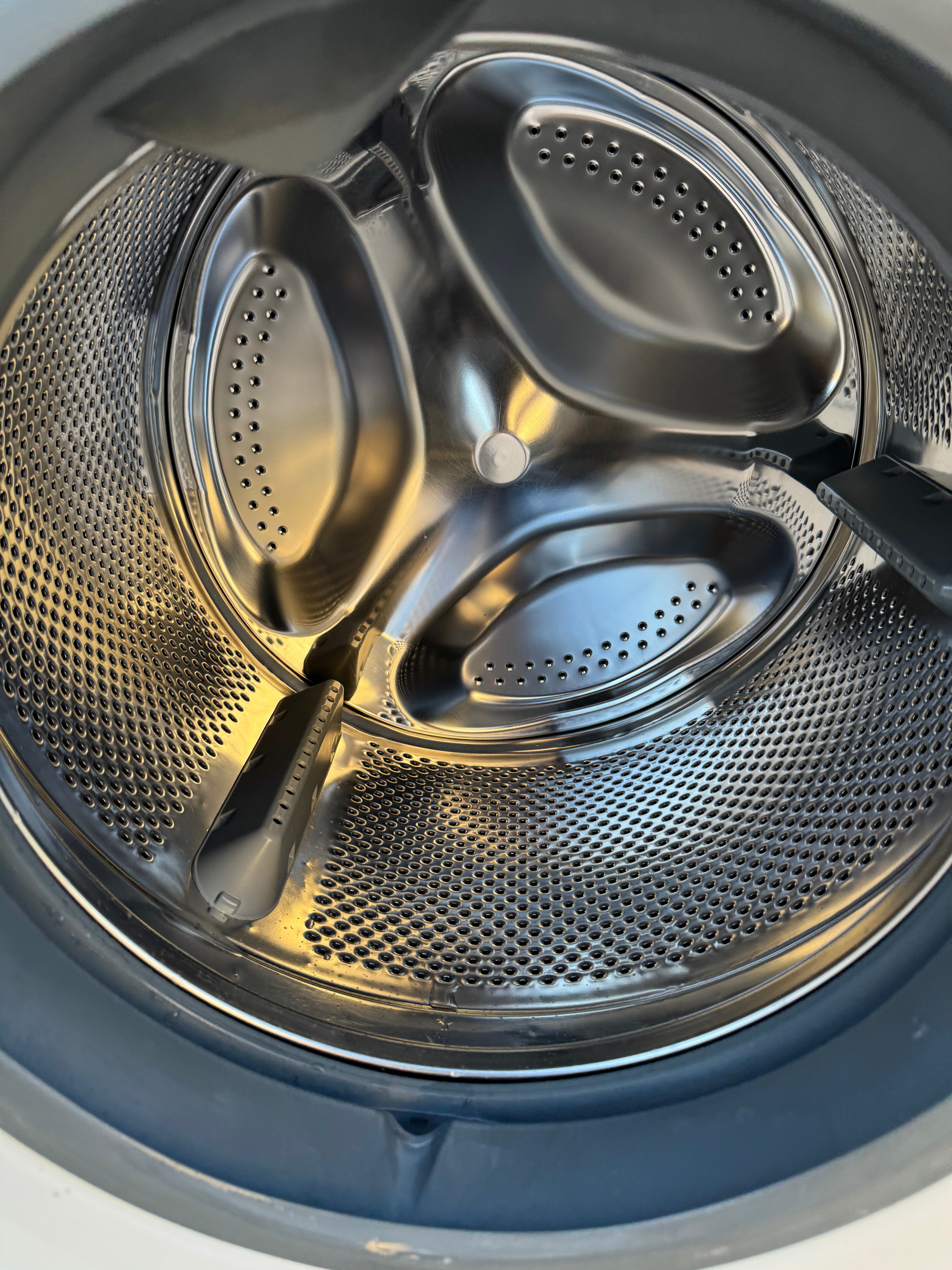Lave-Linge WHIRLPOOL 9 Kg GARANTIE 1 AN