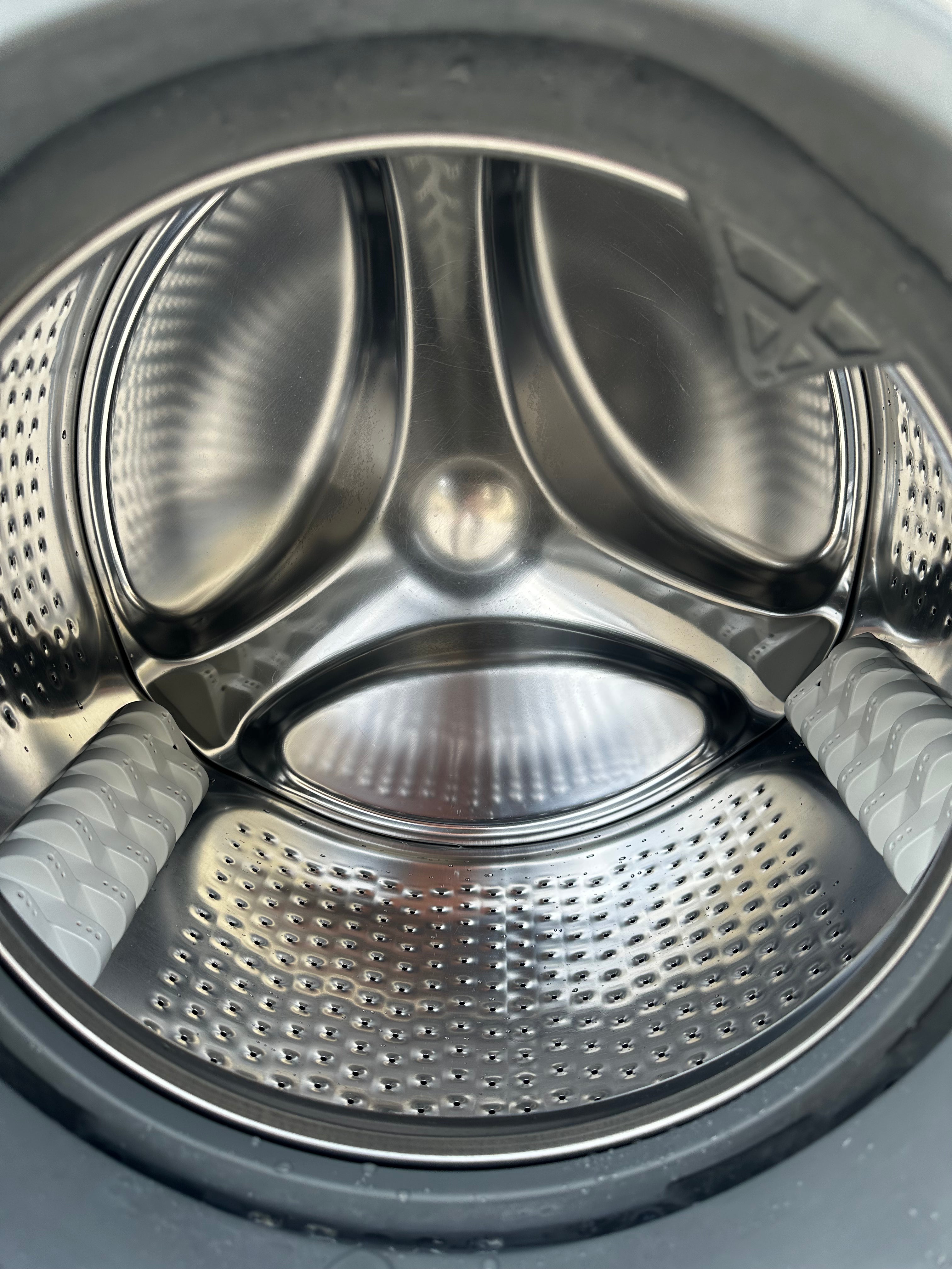 Lave-Linge WHIRLPOOL 8 Kg GARANTIE 1 AN