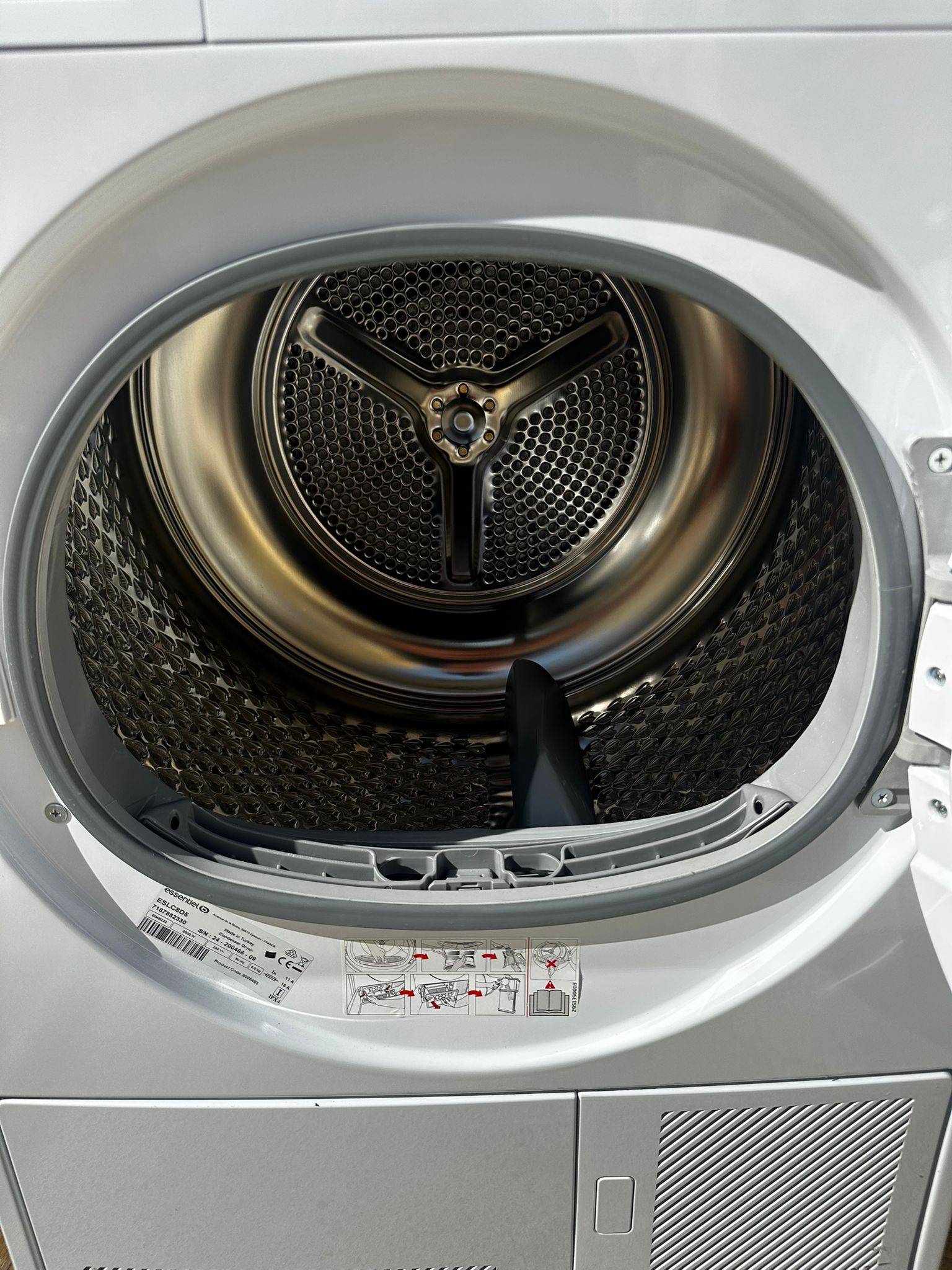 Sèche-Linge ESSENTIEL B 8 Kg GARANTIE 1 AN