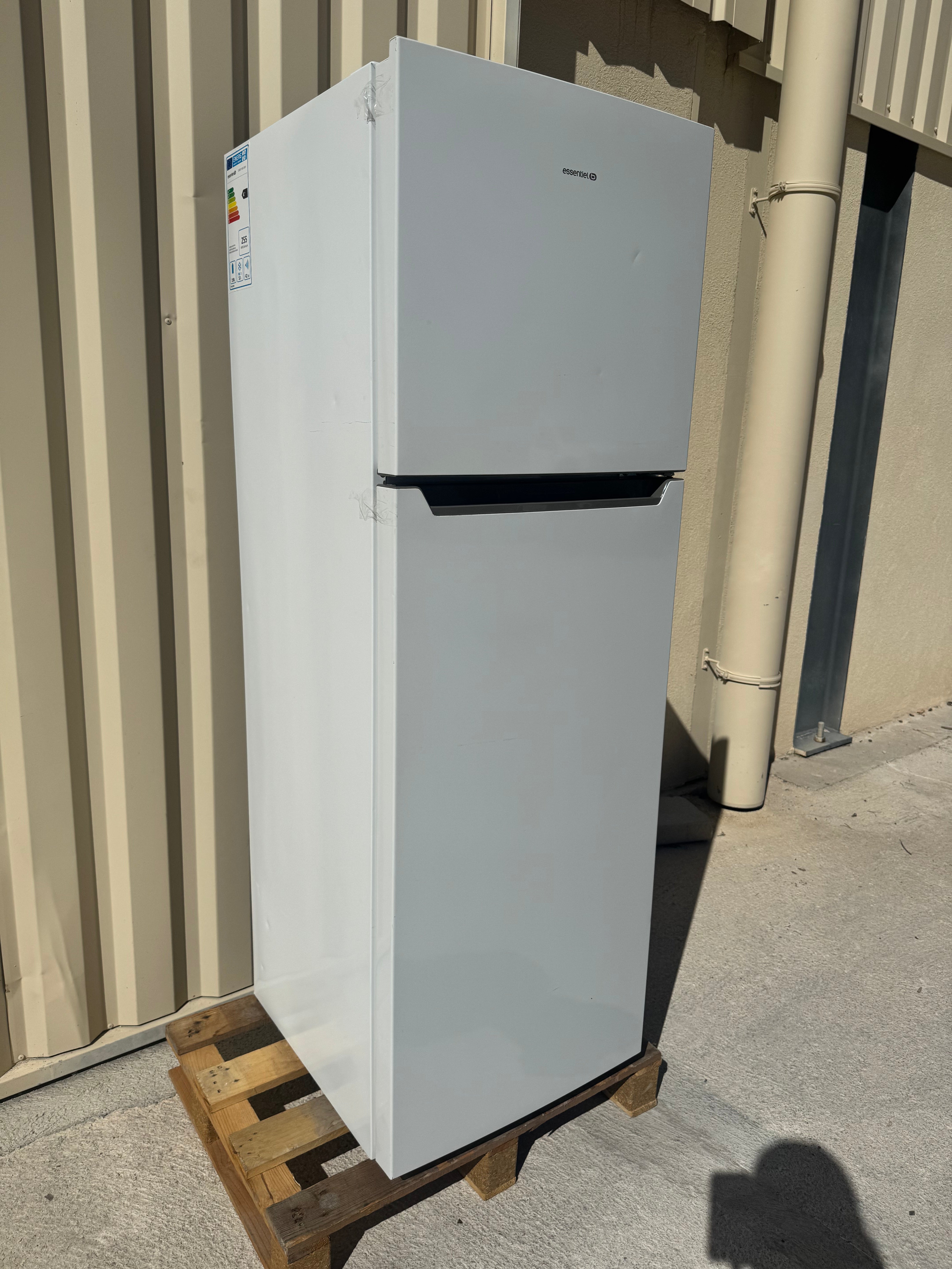 Frigo Combiné ESSENTIEL B No Frost GARANTIE 1 AN
