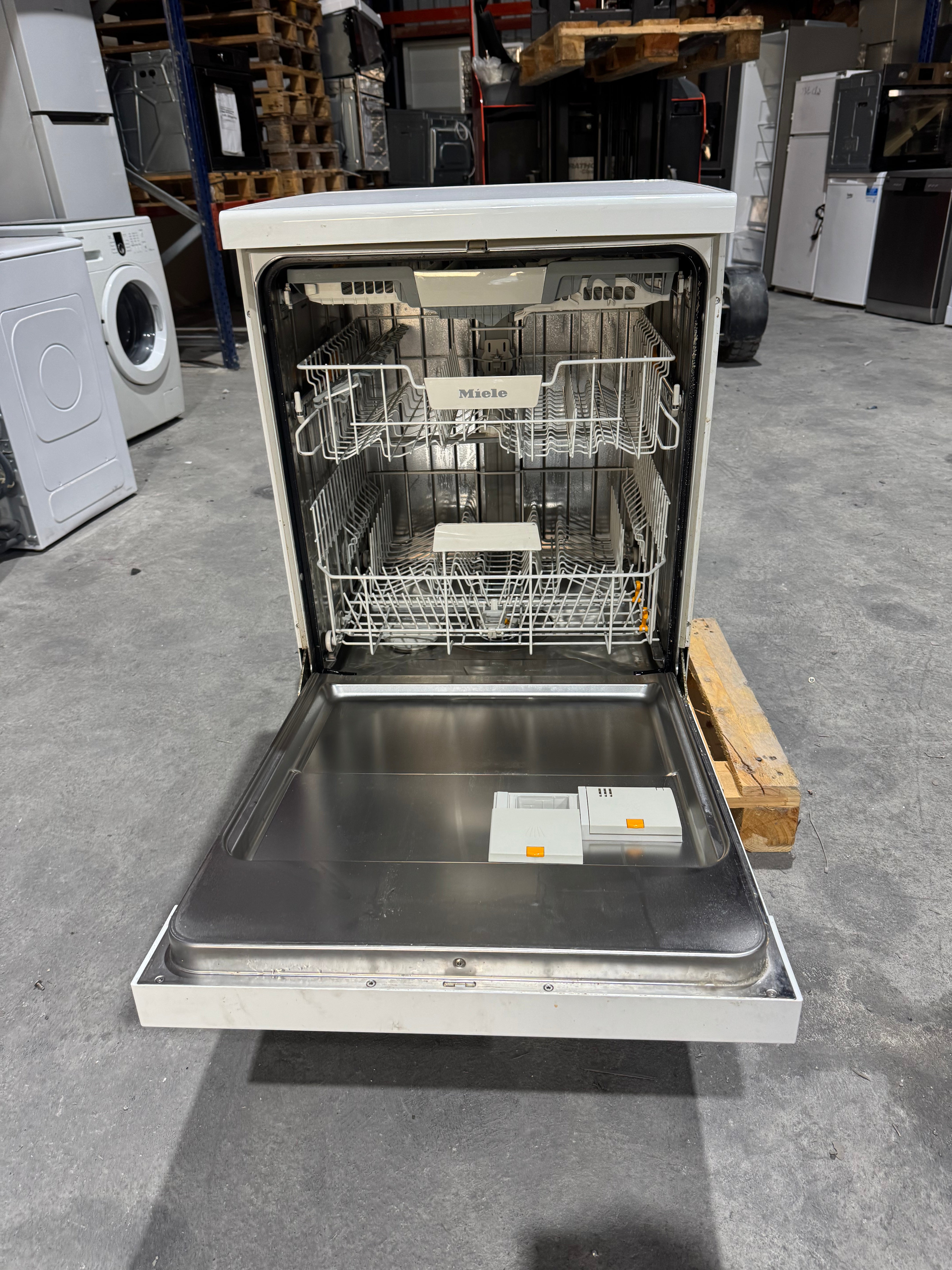 Lave-Vaisselle MIELE 14 Couverts GARANTIE 1 AN
