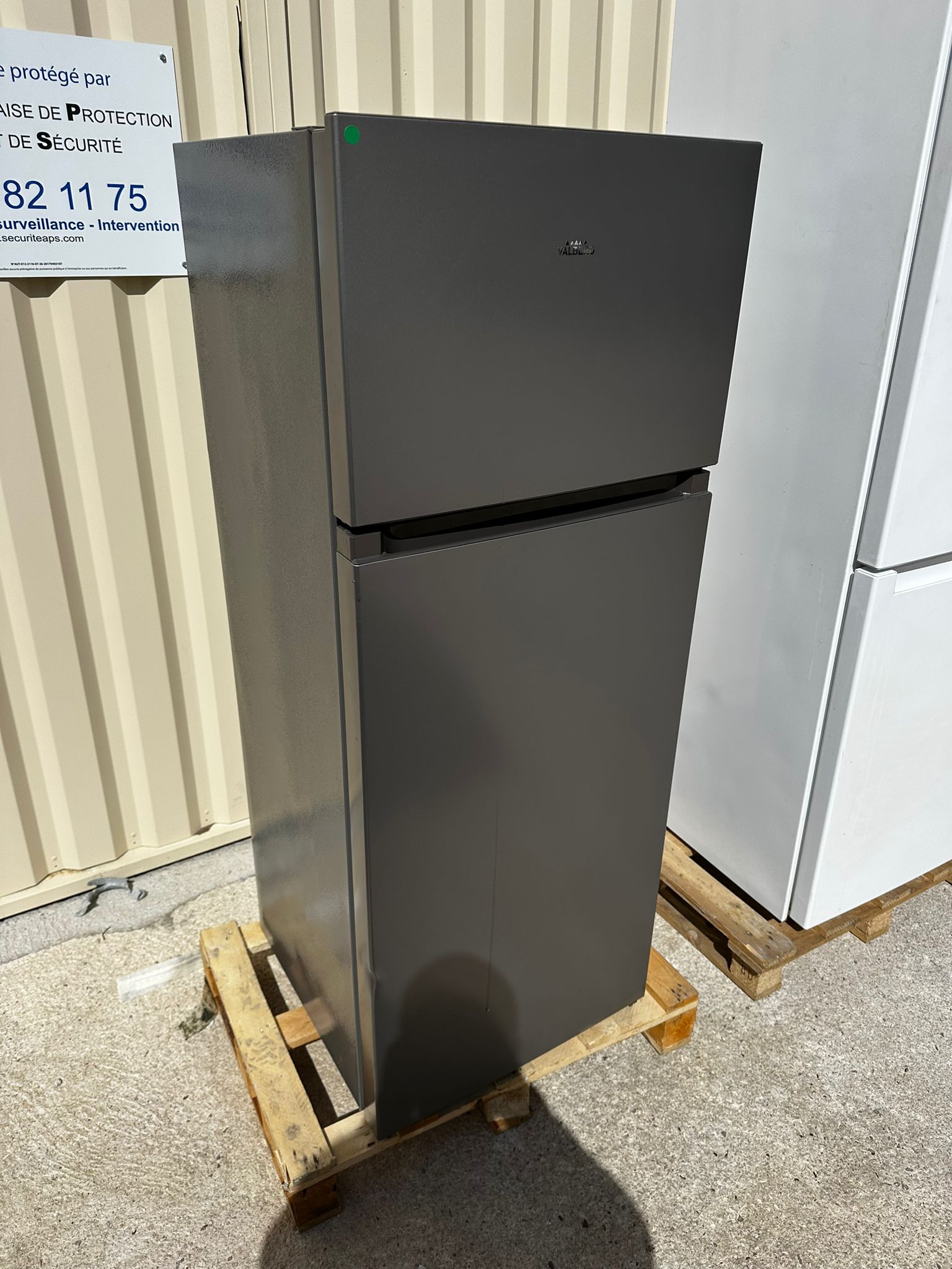 Frigo Combiné VALBERG Format Étudiant GARANTIE 1 AN