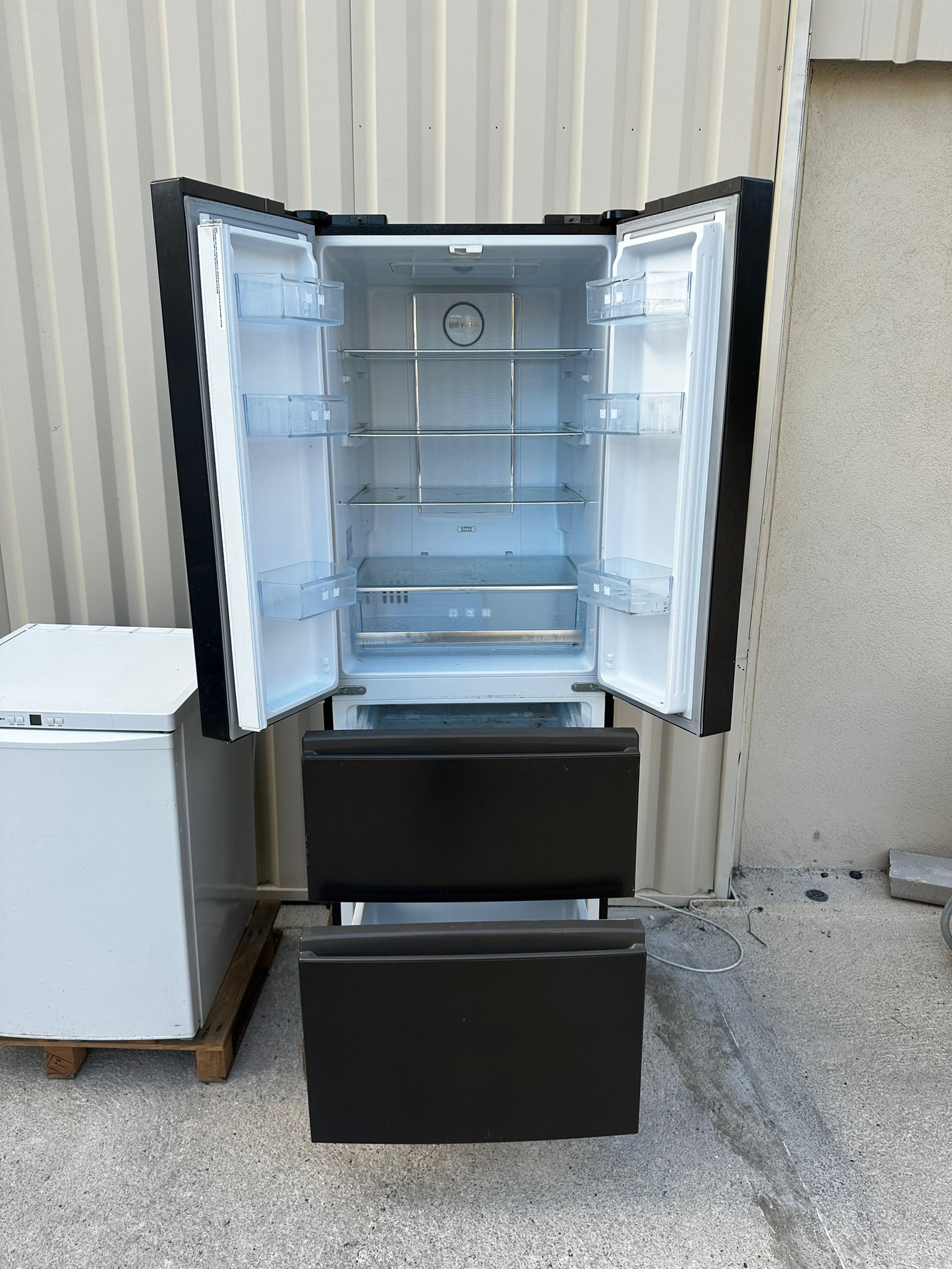 Frigo MultiPortes CHIQ Froid Ventilé GARANTIE 1 AN