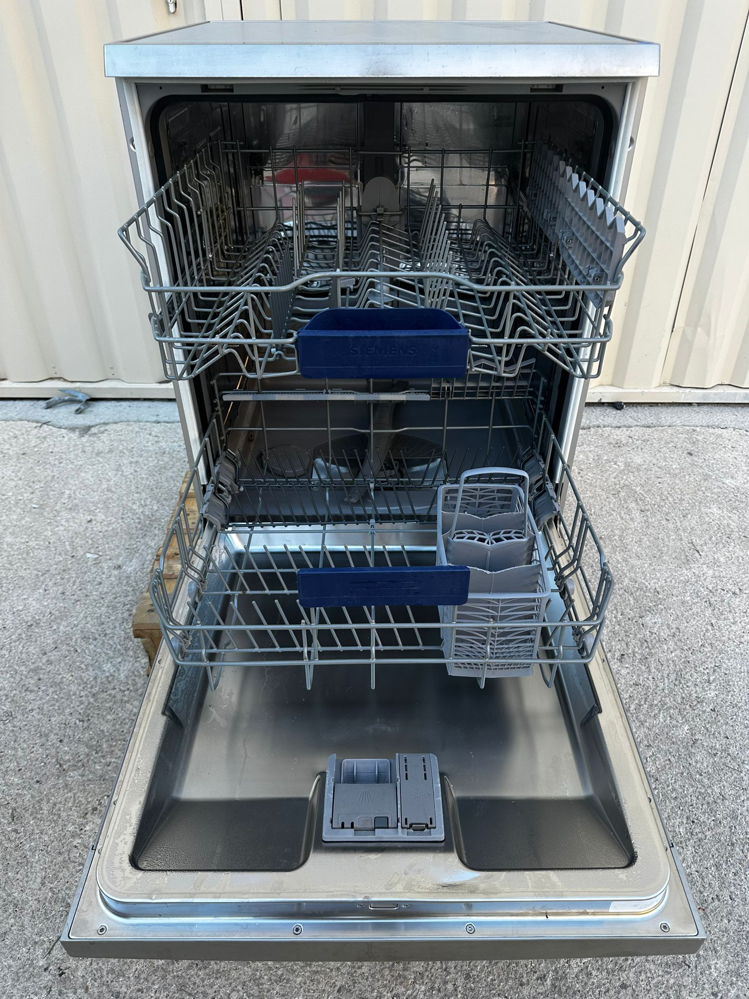 Lave-Vaisselle BOSCH 13 Couverts GARANTIE 1 AN