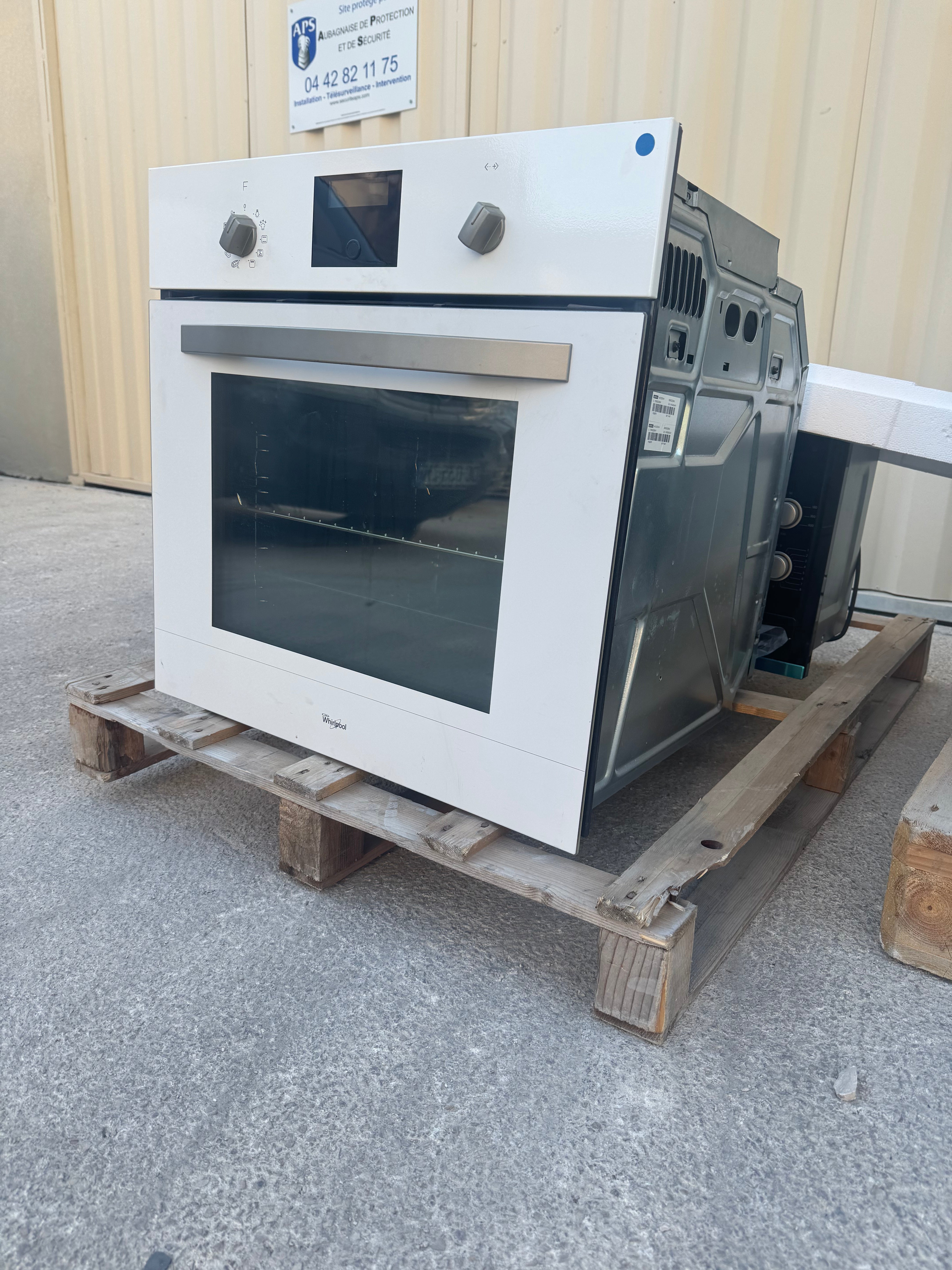 Four Encastrable WHIRLPOOL Avec Pyrolyse GARANTIE 1 AN