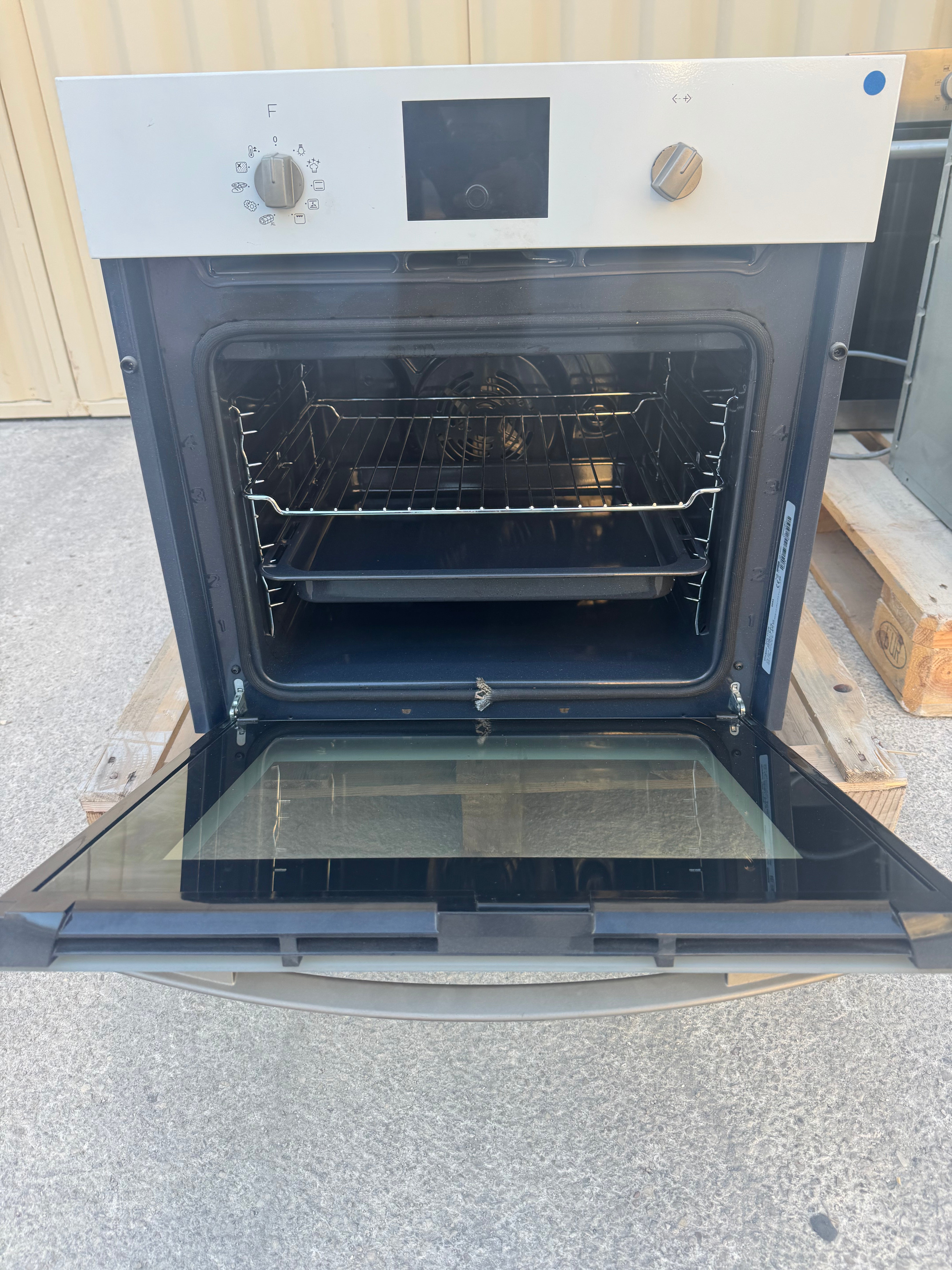 Four Encastrable WHIRLPOOL Avec Pyrolyse GARANTIE 1 AN