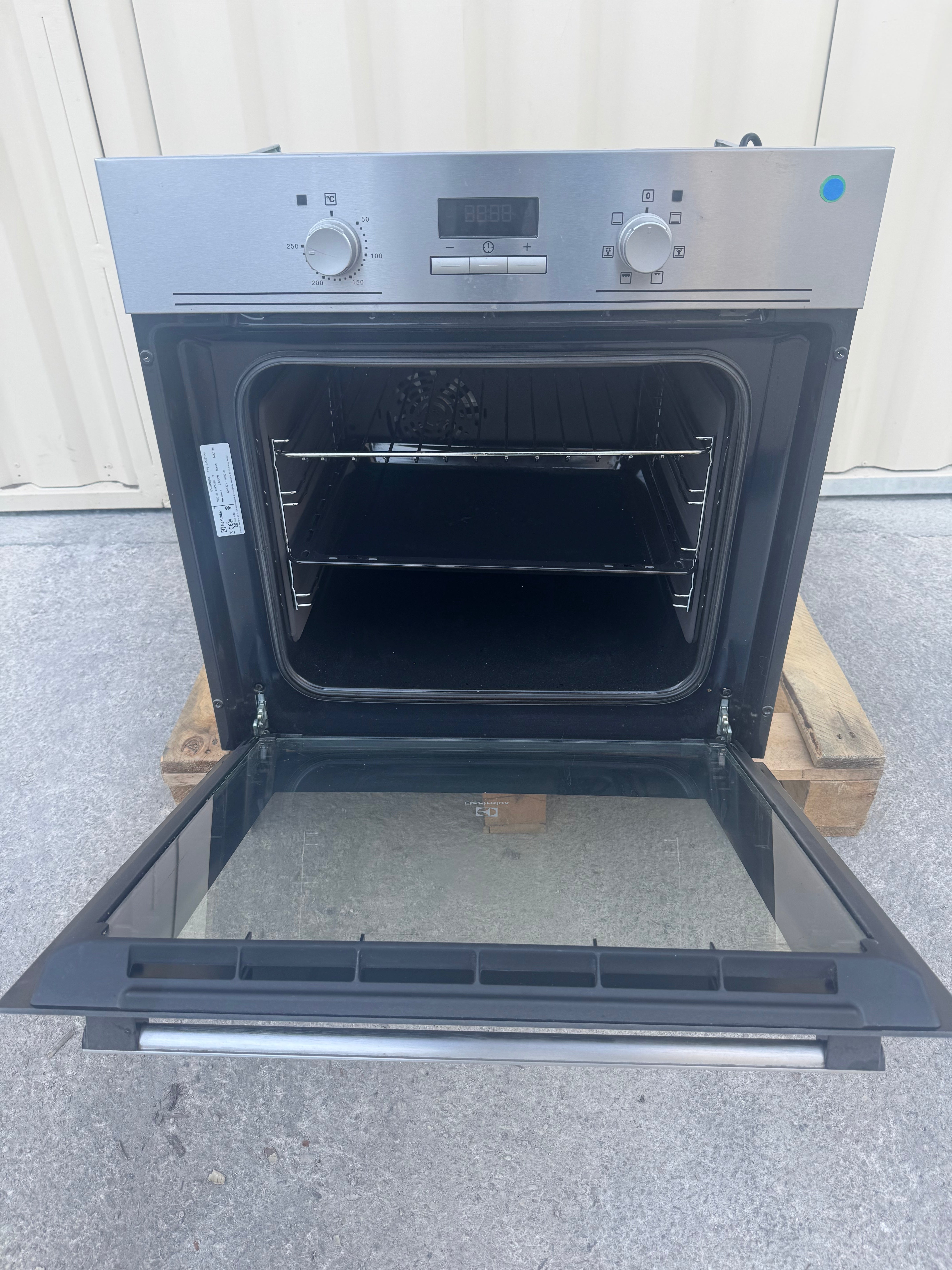 Four Encastrable ELECTROLUX Avec Catalyse GARANTIE 1 AN