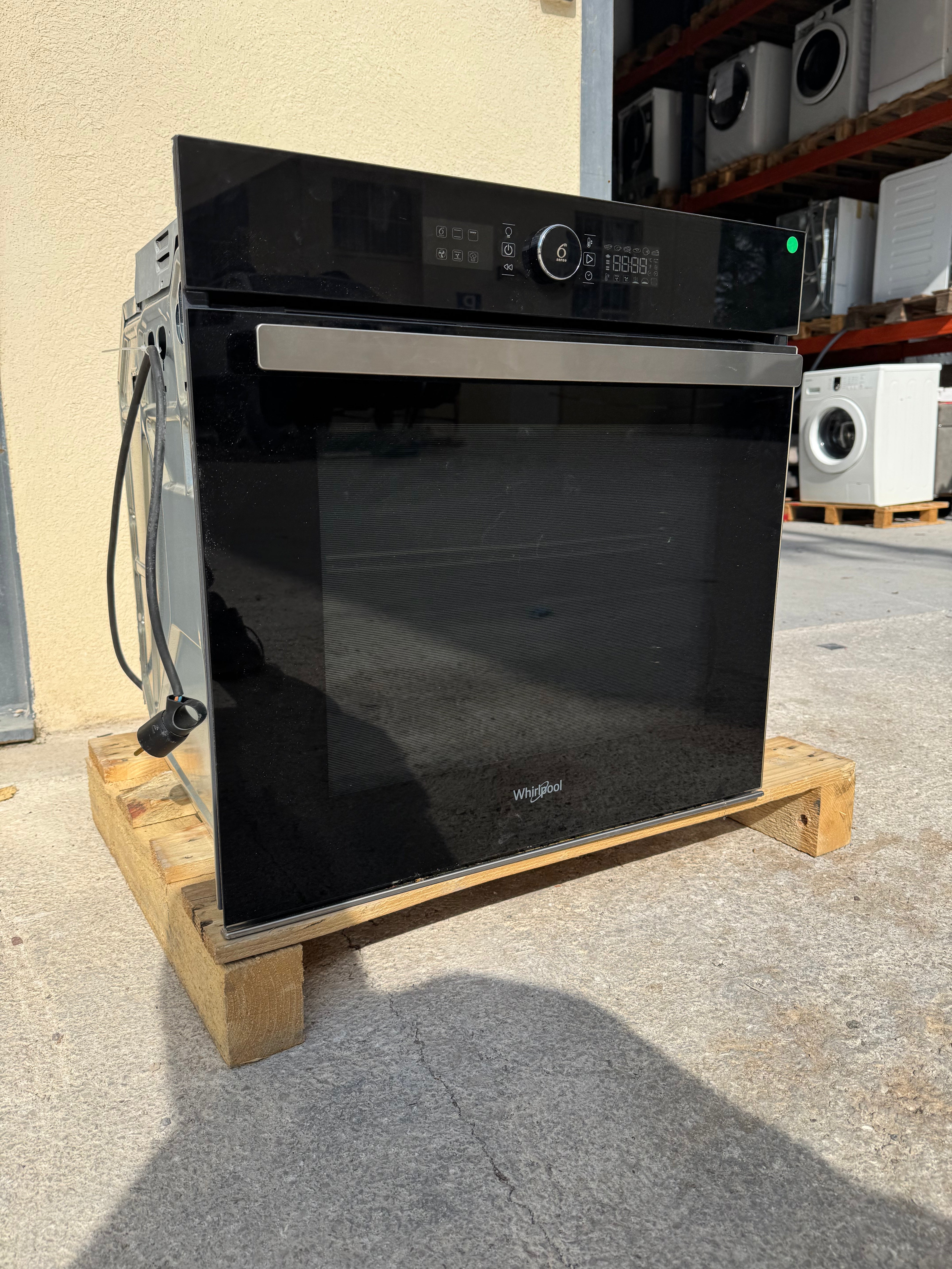 Four Encastrable WHIRLPOOL Pyrolyse GARANTIE 1 AN