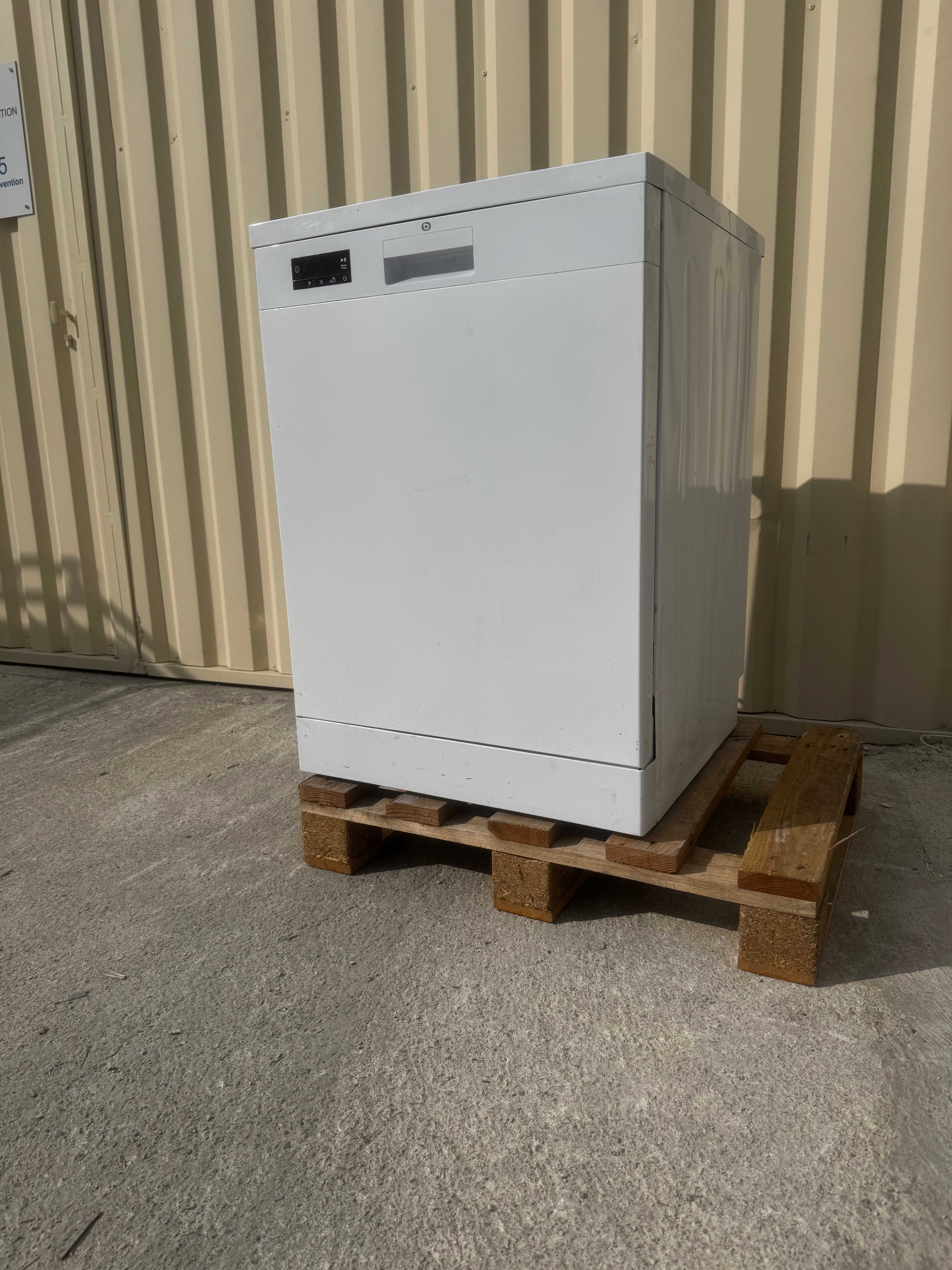 Lave-Vaisselle ESSENTIEL B 14 Couverts GARANTIE 1 AN