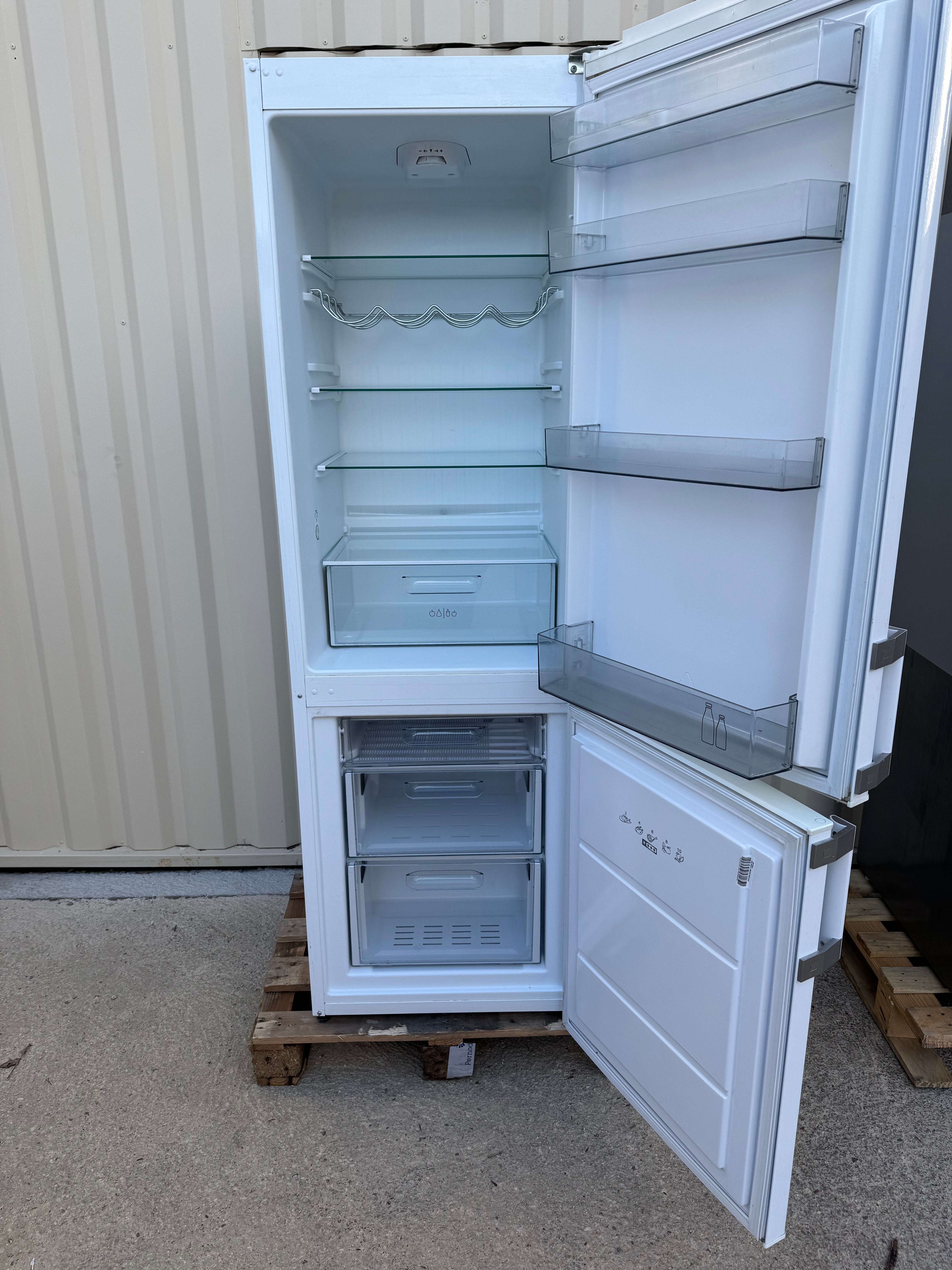 Frigo Combiné SHARP Garantie 1 An