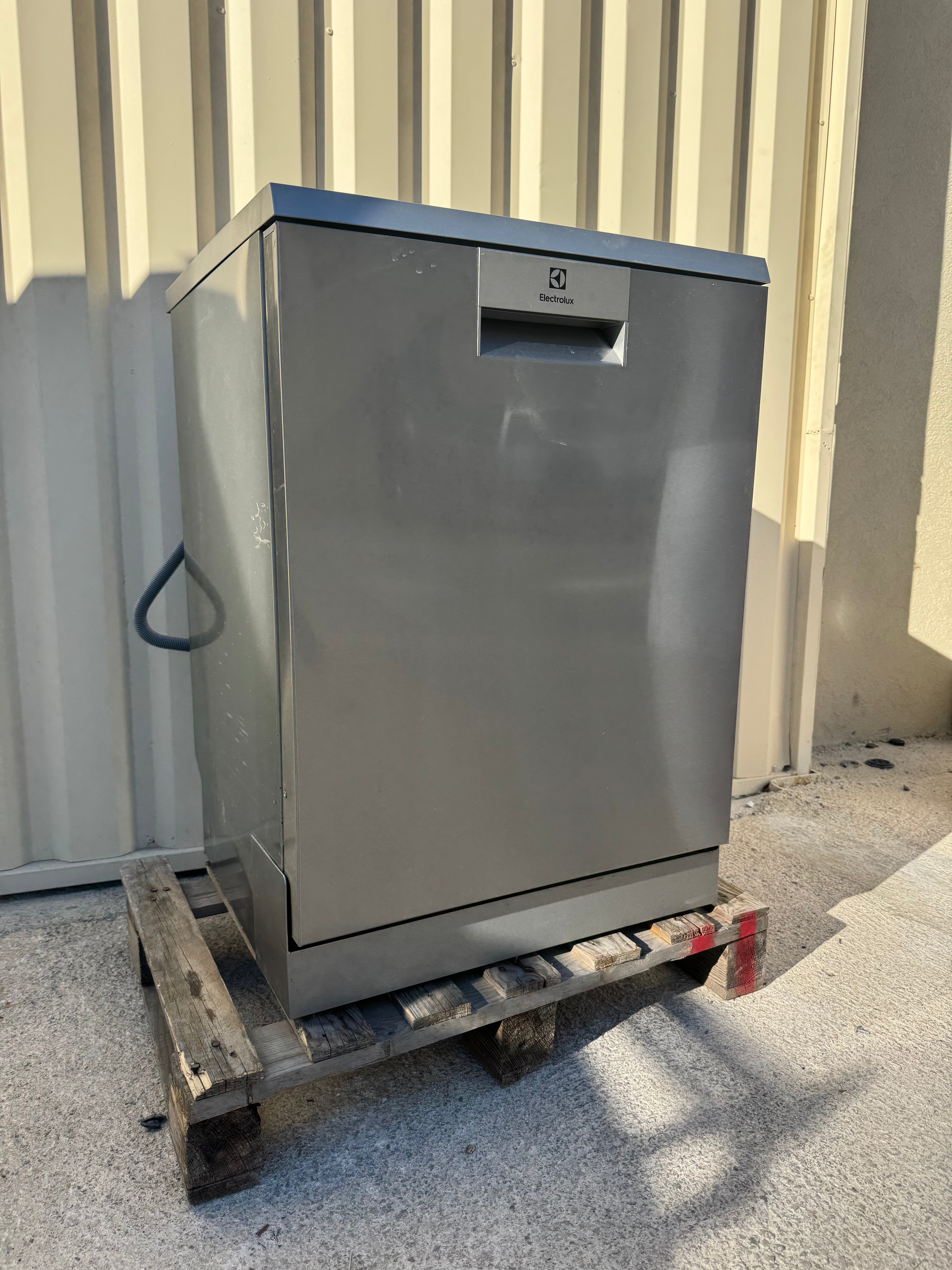 Lave-Vaisselle ELECTROLUX 13 Couverts GARANTIE 1 AN