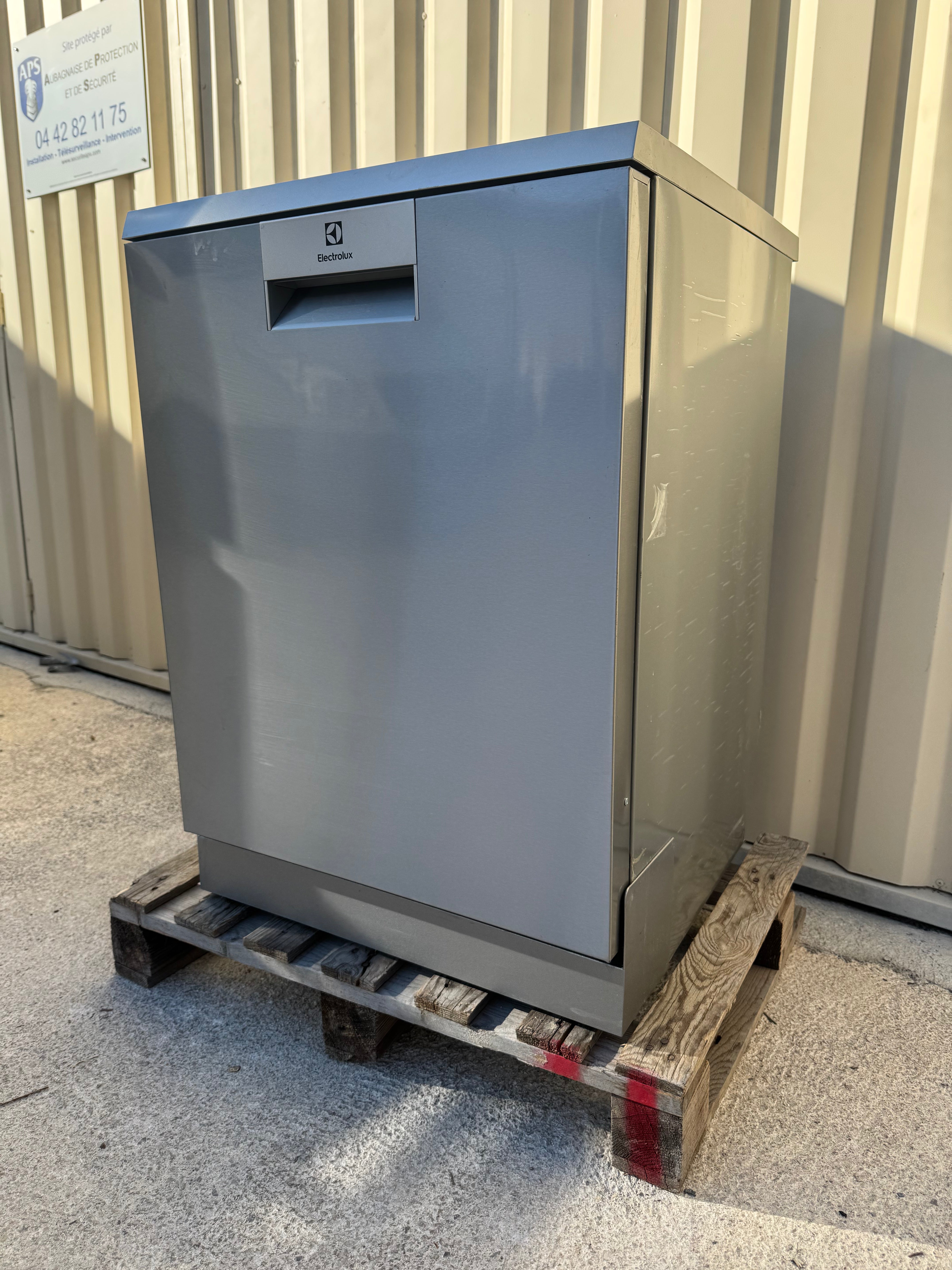 Lave-Vaisselle ELECTROLUX 13 Couverts GARANTIE 1 AN