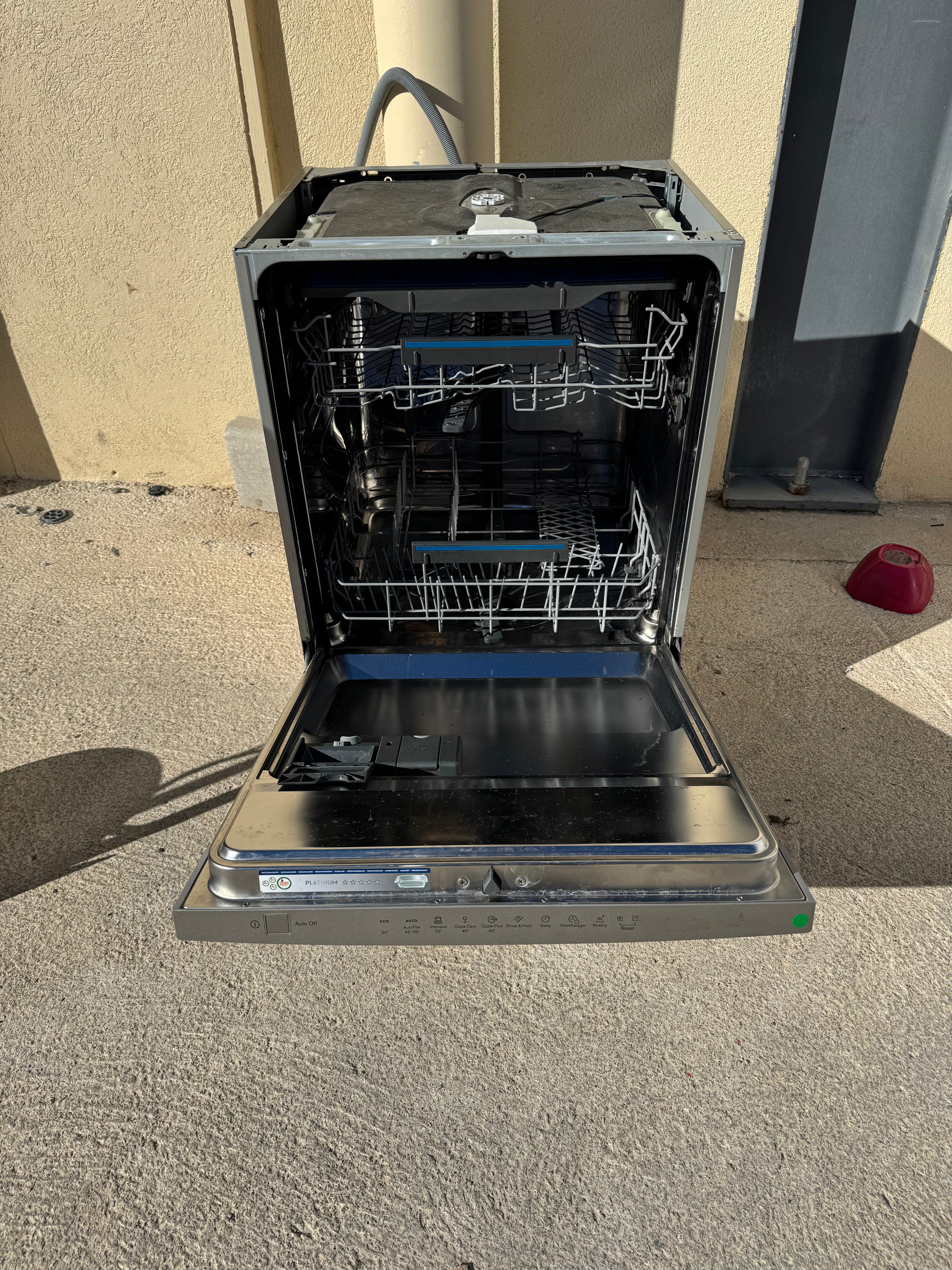 Lave-Vaisselle ELECTROLUX 14 Couverts GARANTIE 1 AN