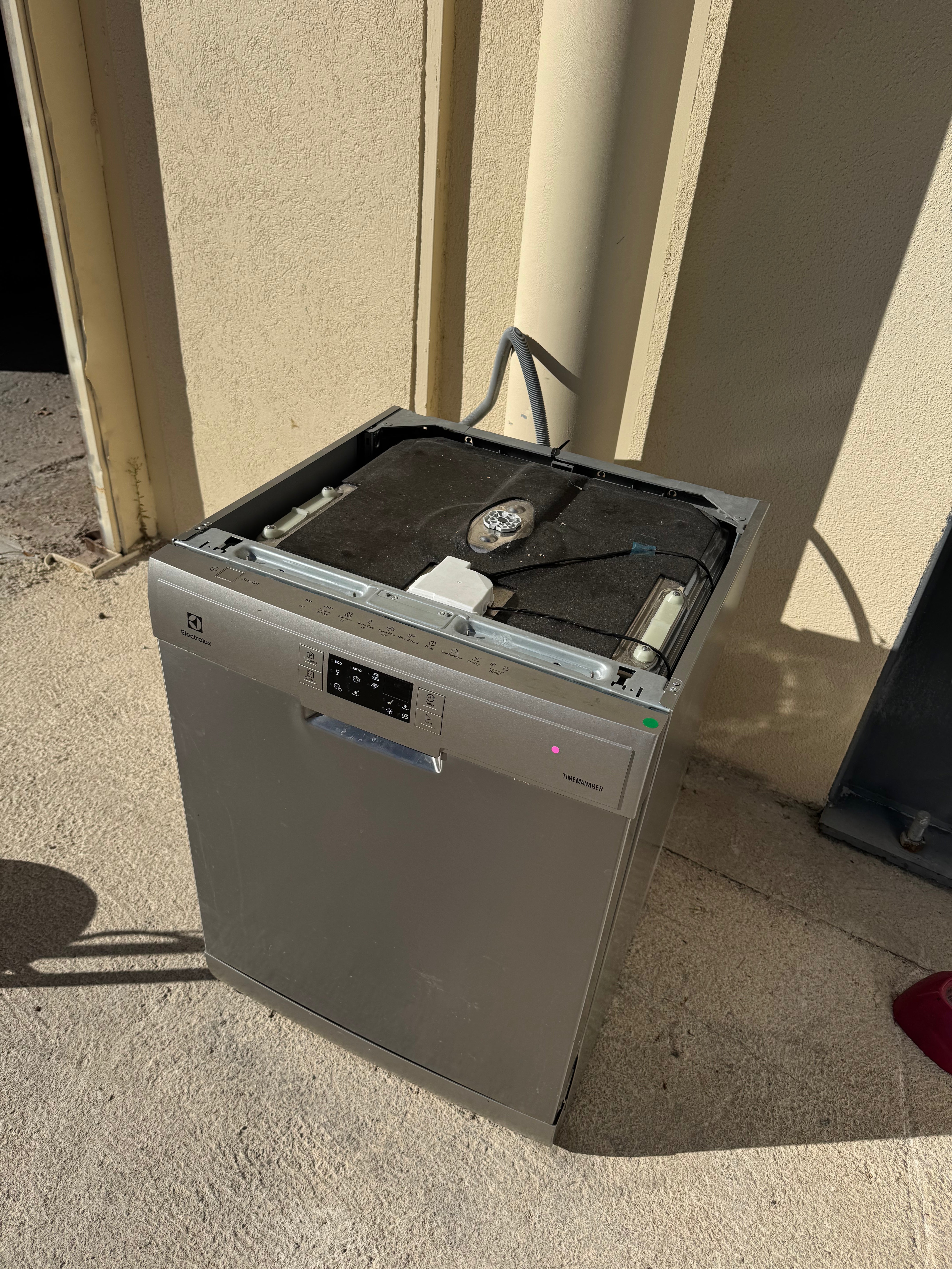 Lave-Vaisselle ELECTROLUX 14 Couverts GARANTIE 1 AN