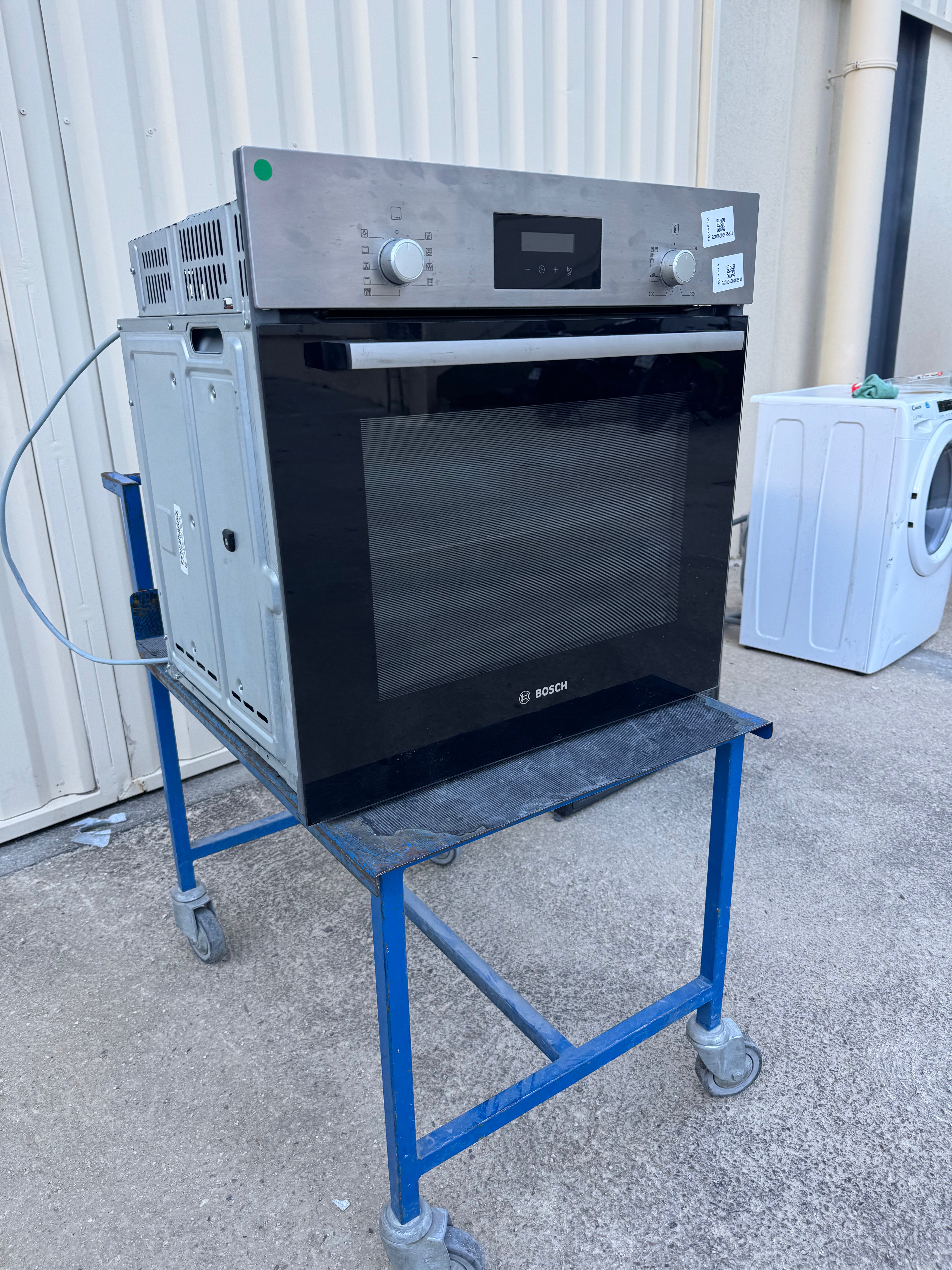 Four Encastrable BOSCH Avec Pyrolyse GARANTIE 1 AN