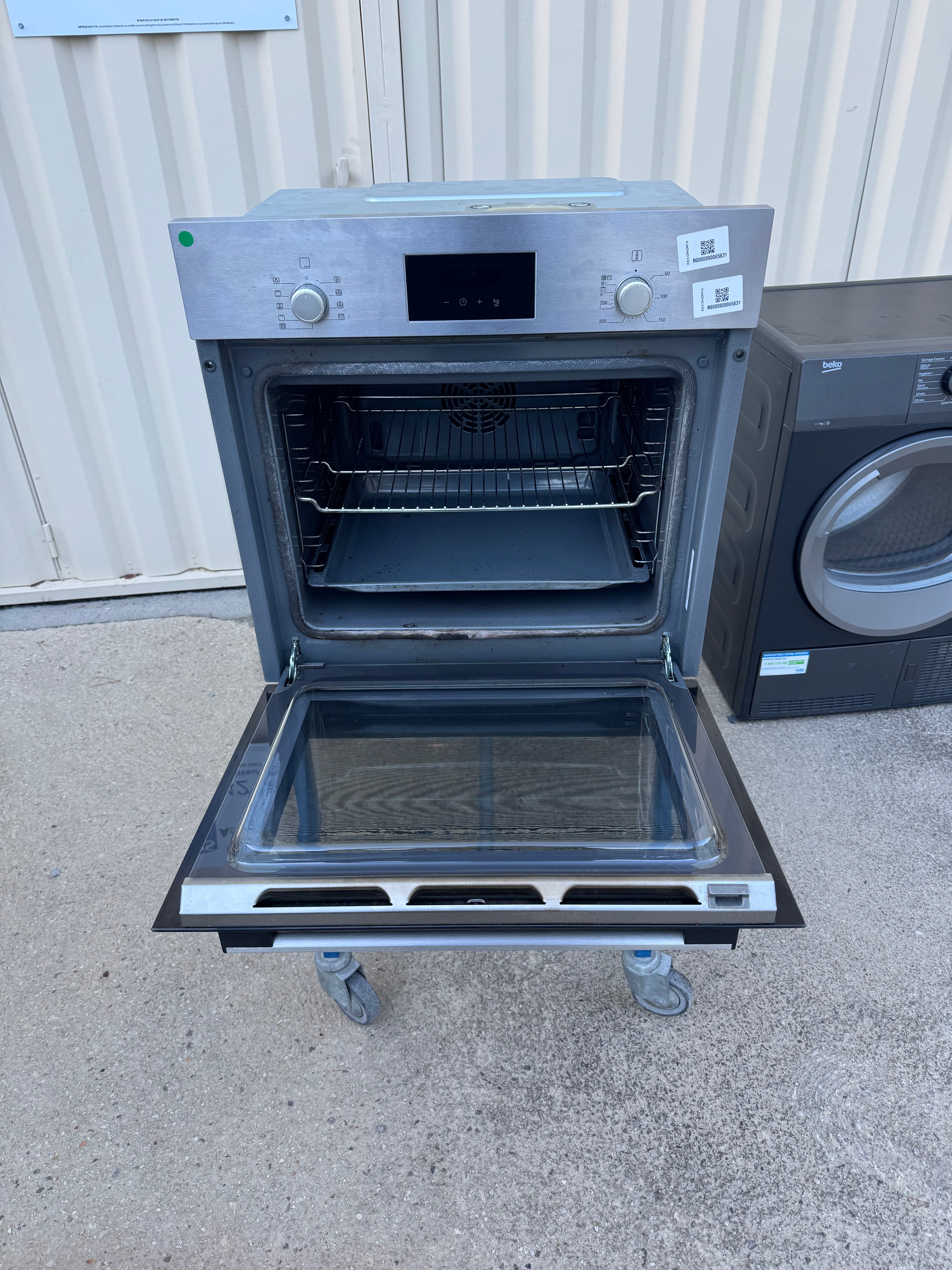 Four Encastrable BOSCH Avec Pyrolyse GARANTIE 1 AN