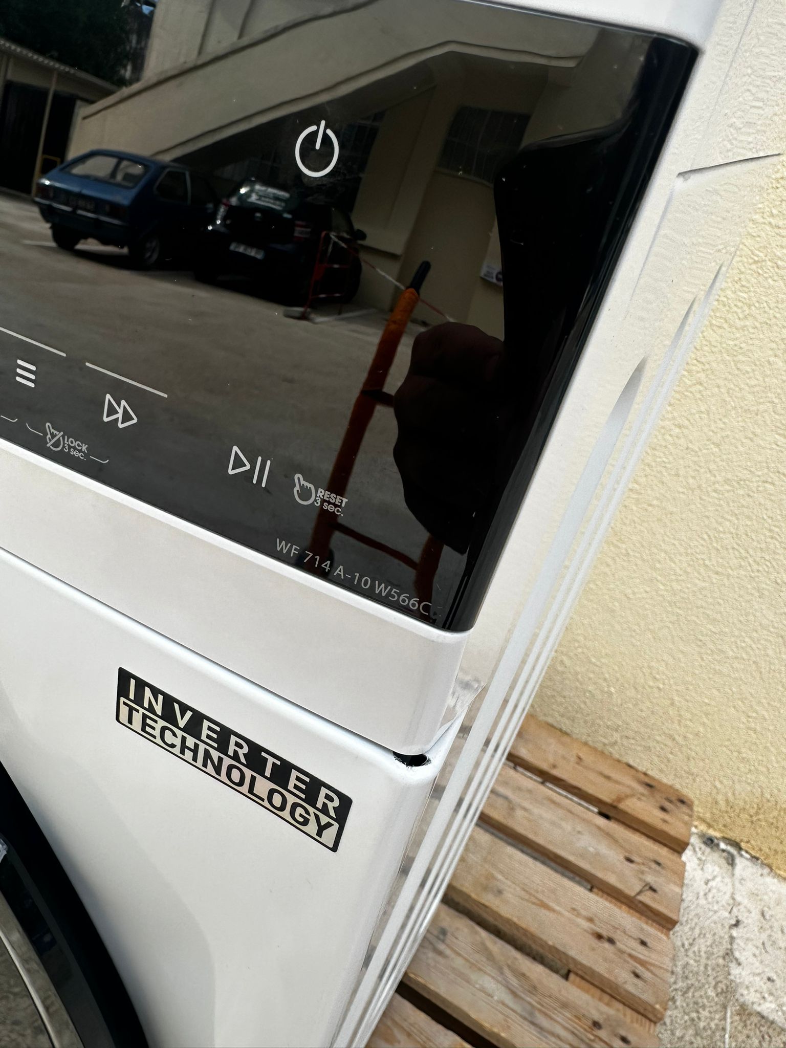 Lave-Linge VALBERG 7 Kg NEUF ( Avec défaut d’Aspect ) GARANTIE 1 AN