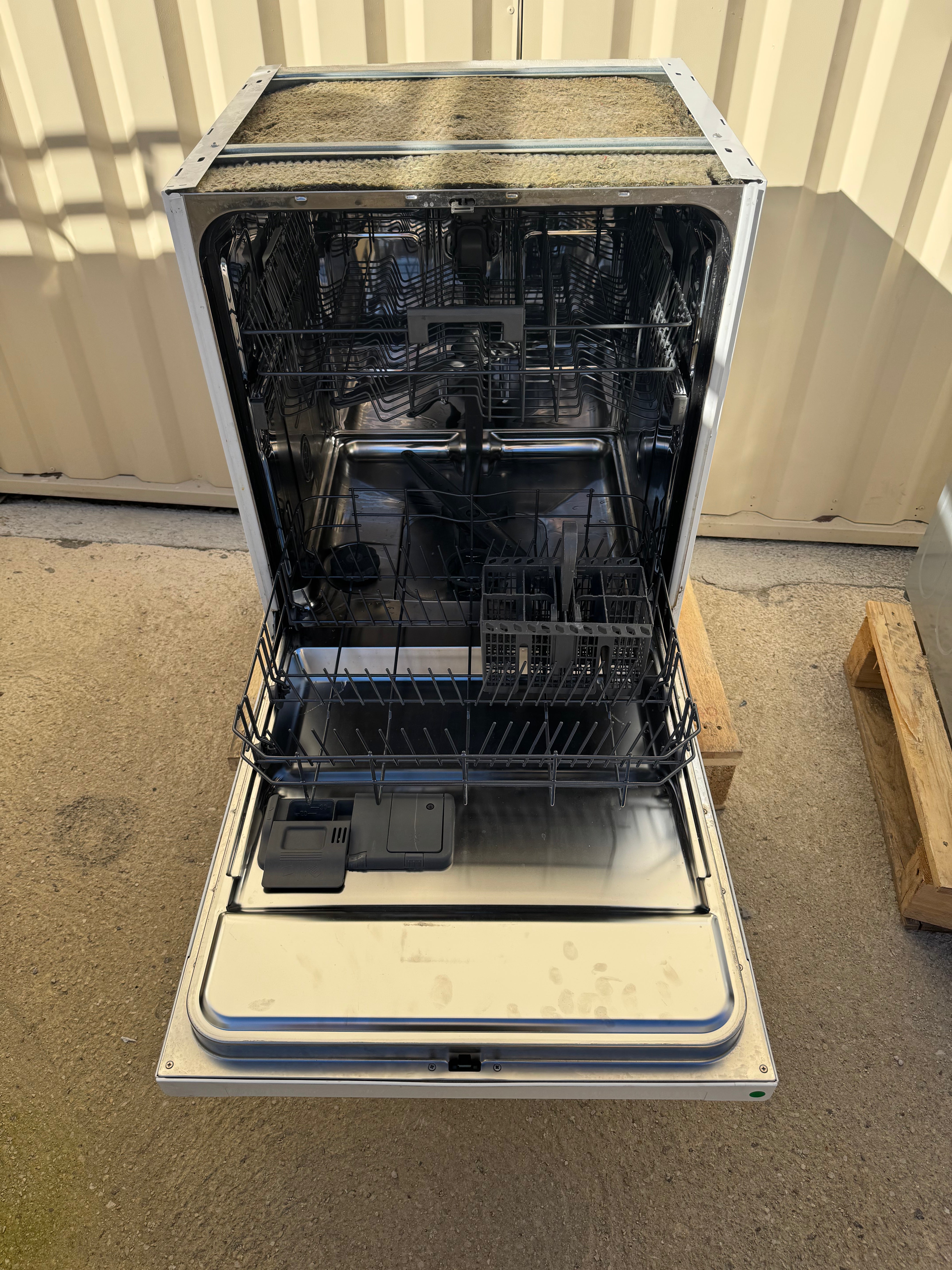 Lave-Vaisselle WHIRLPOOL 13 Couverts GARANTIE 1 AN