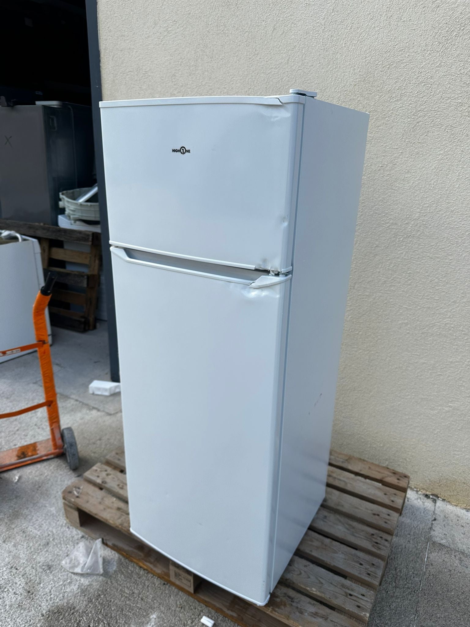 Frigo Combiné HIGHONE Format Étudiant NEUF ( Avec Défaut d’Aspect ) GARANTIE 1 AN