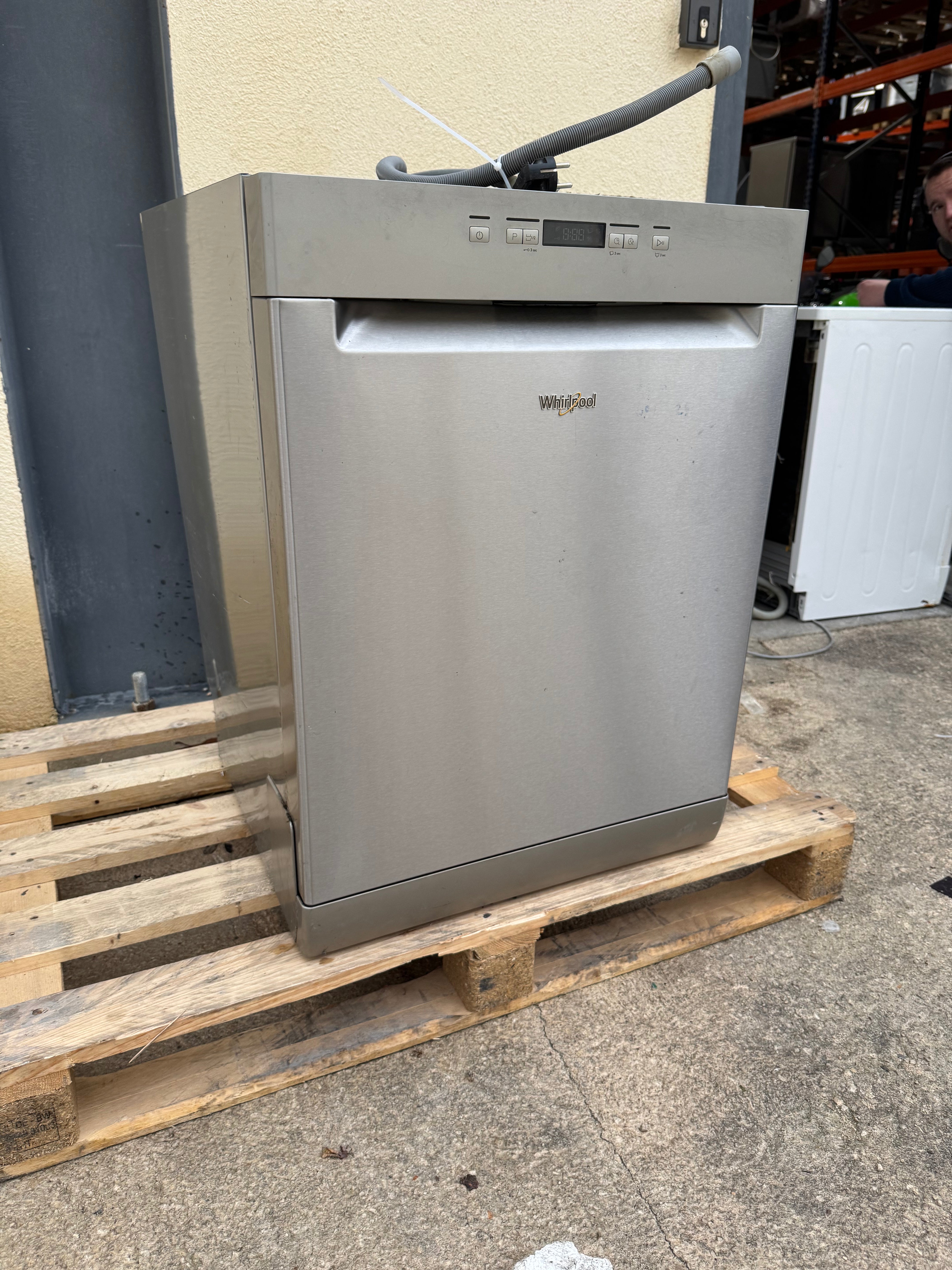 Lave-Vaisselle WHIRLPOOL 14 Couverts GARANTIE 1 AN