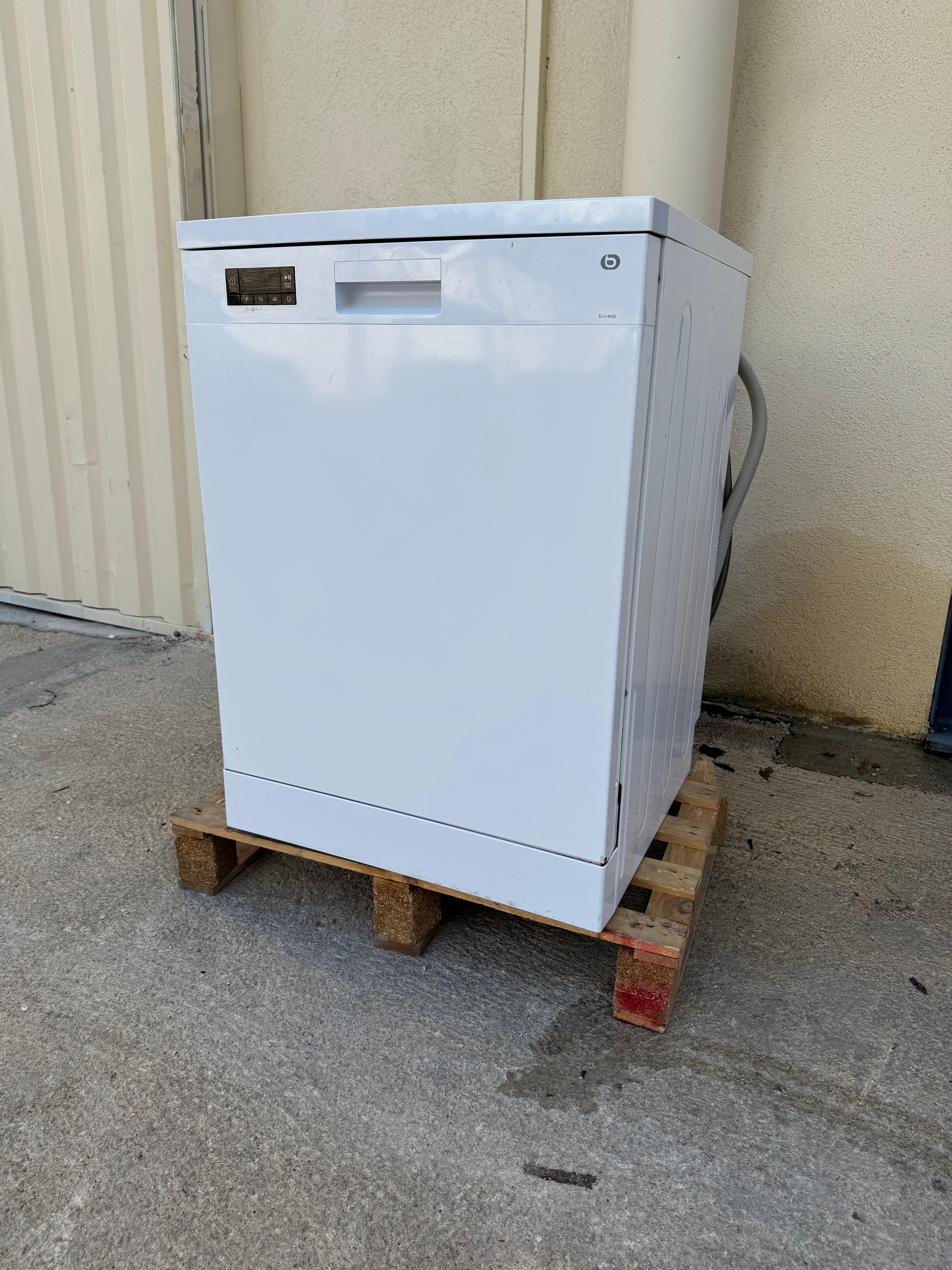 Lave-Vaisselle ESSENTIEL B 13 Couverts GARANTIE 1 AN