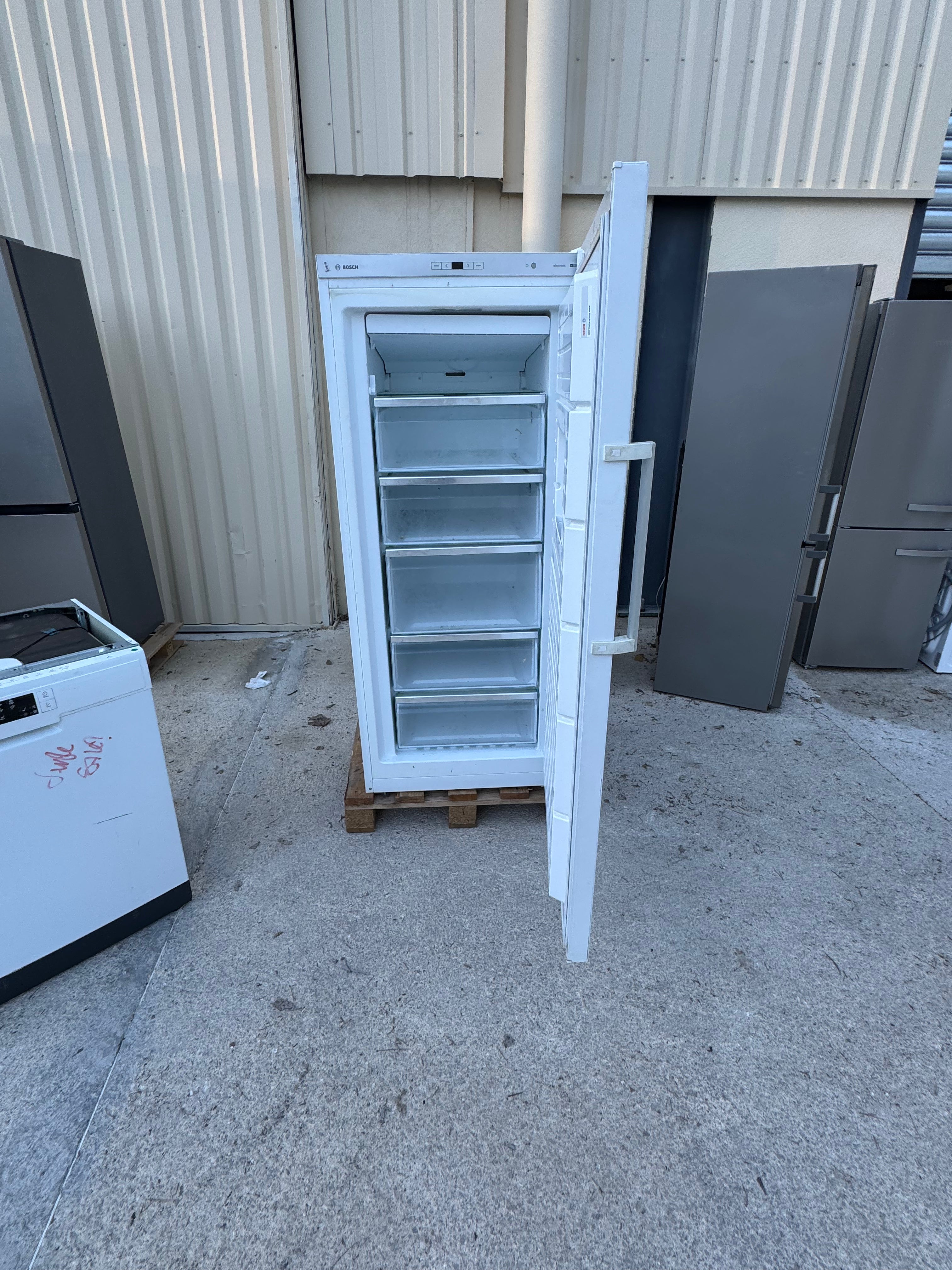 Congélateur Armoire BOSCH No Frost GARANTIE 1 AN