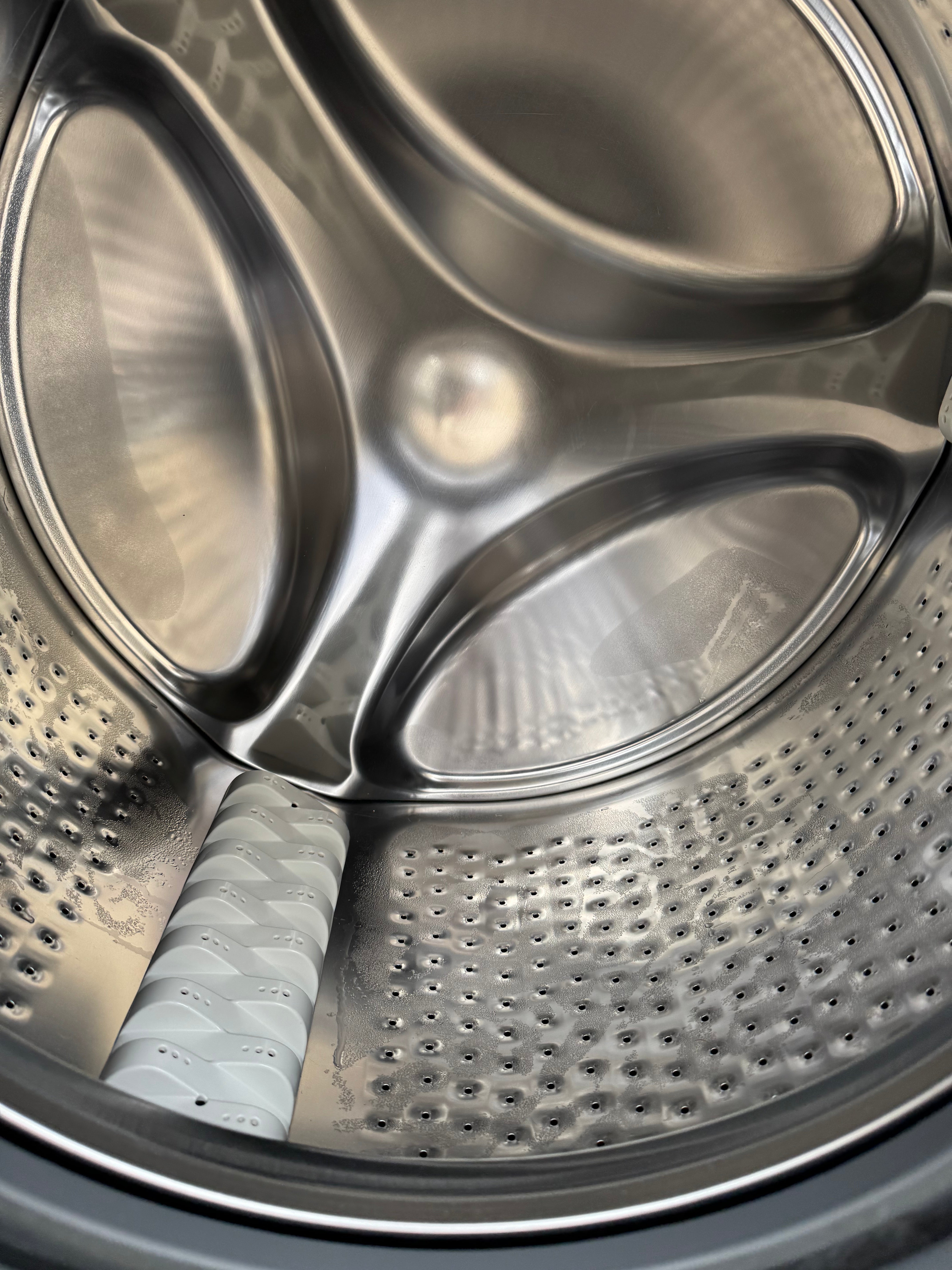 Lave-linge WHIRLPOOL 8 Kg GARANTIE 1 AN