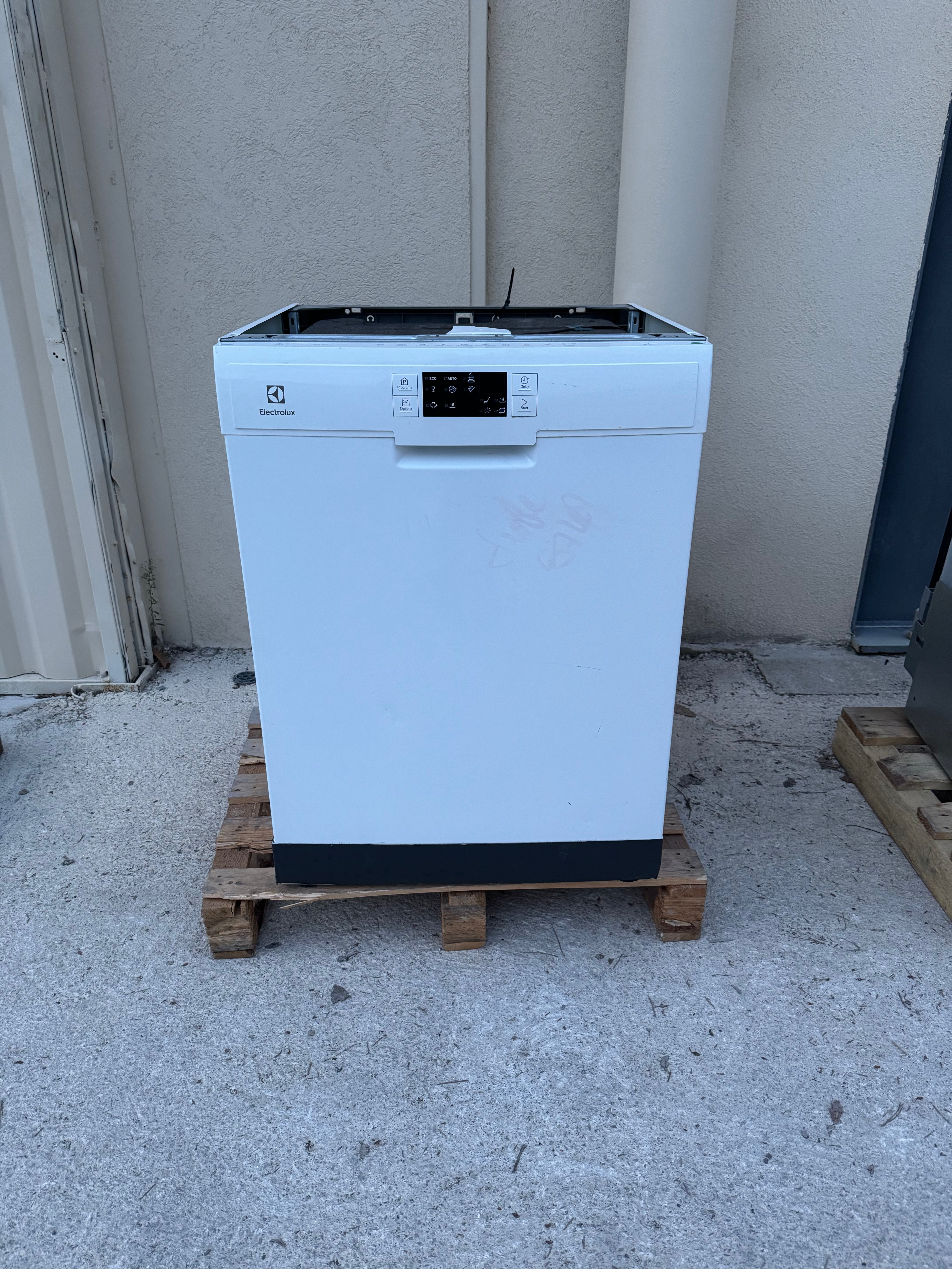 Lave-Vaisselle ELECTROLUX 13 Couverts GARANTIE 1 AN