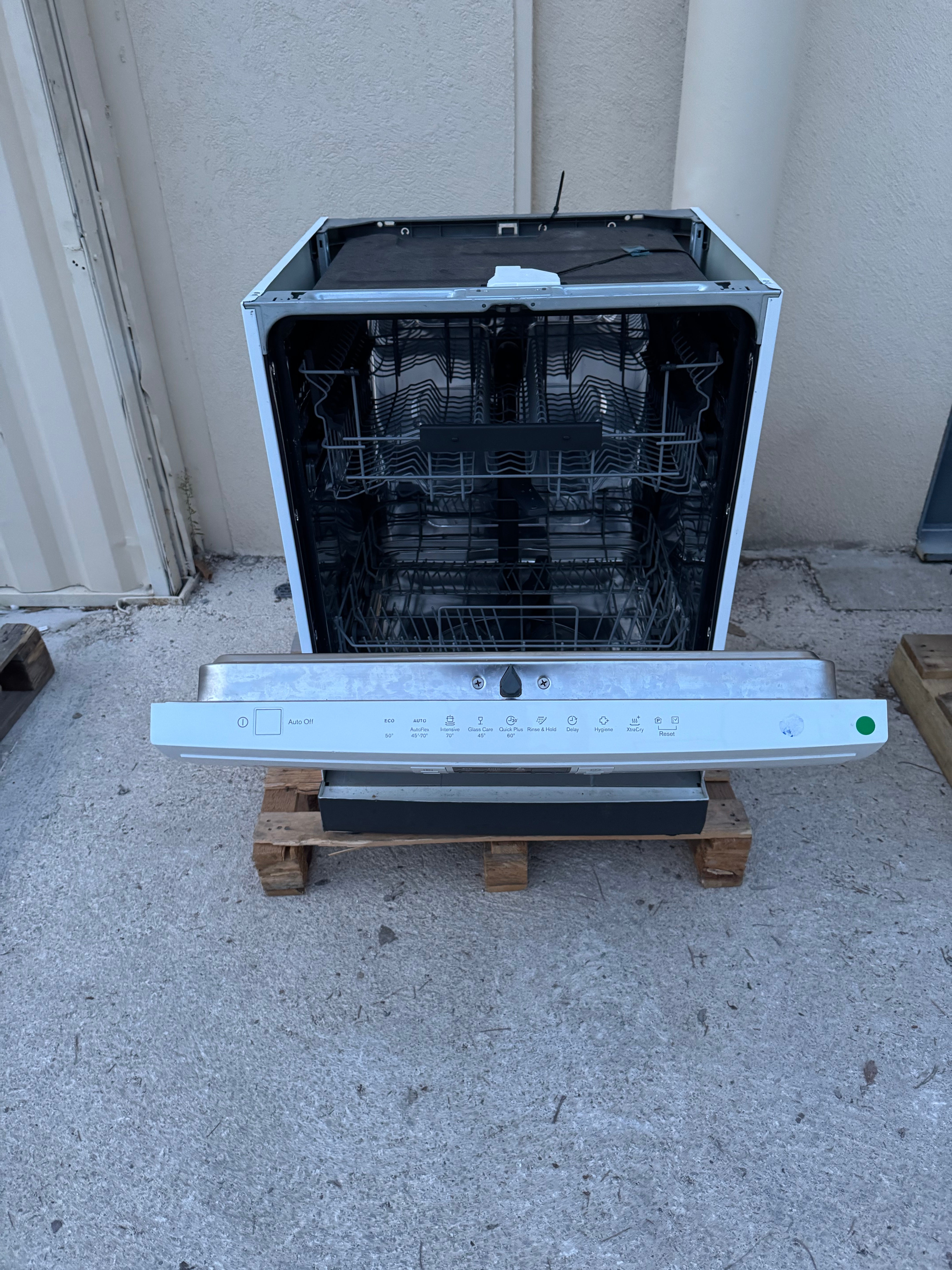 Lave-Vaisselle ELECTROLUX 13 Couverts GARANTIE 1 AN