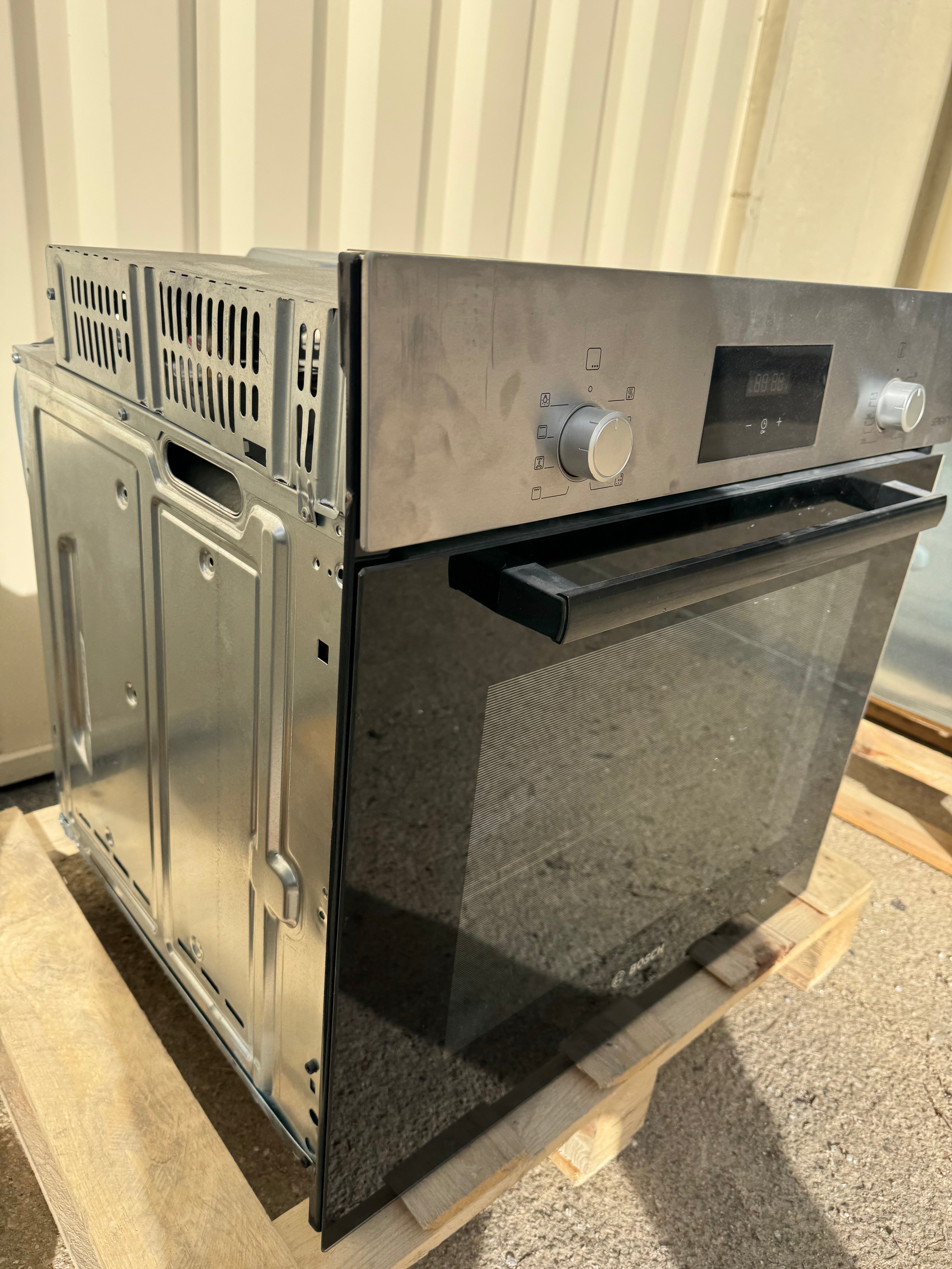 Four Encastrable BOSCH Avec Catalyse GARANTIE 1 AN