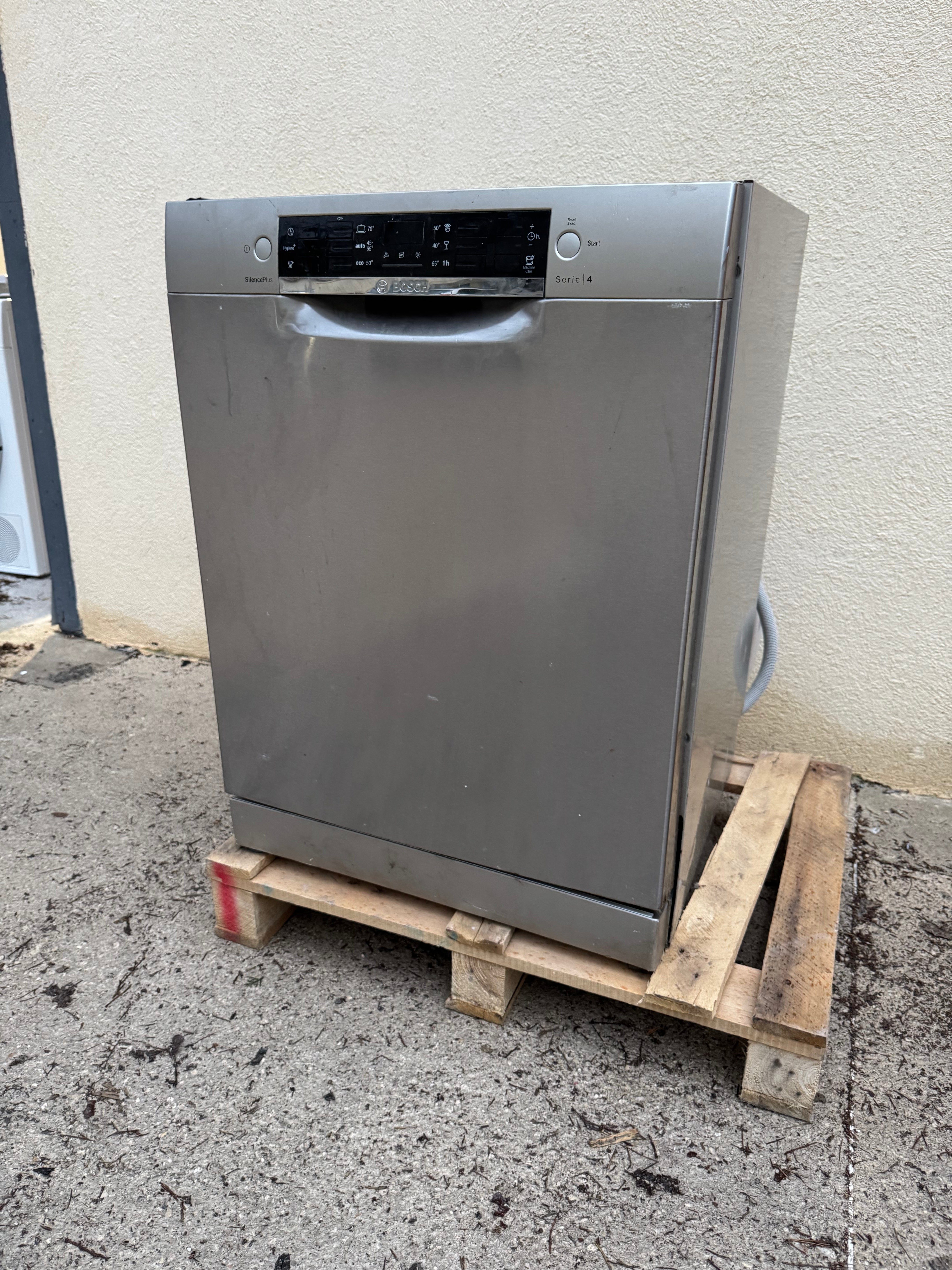 Lave-Vaisselle BOSCH 12 Couverts GARANTIE 1 AN