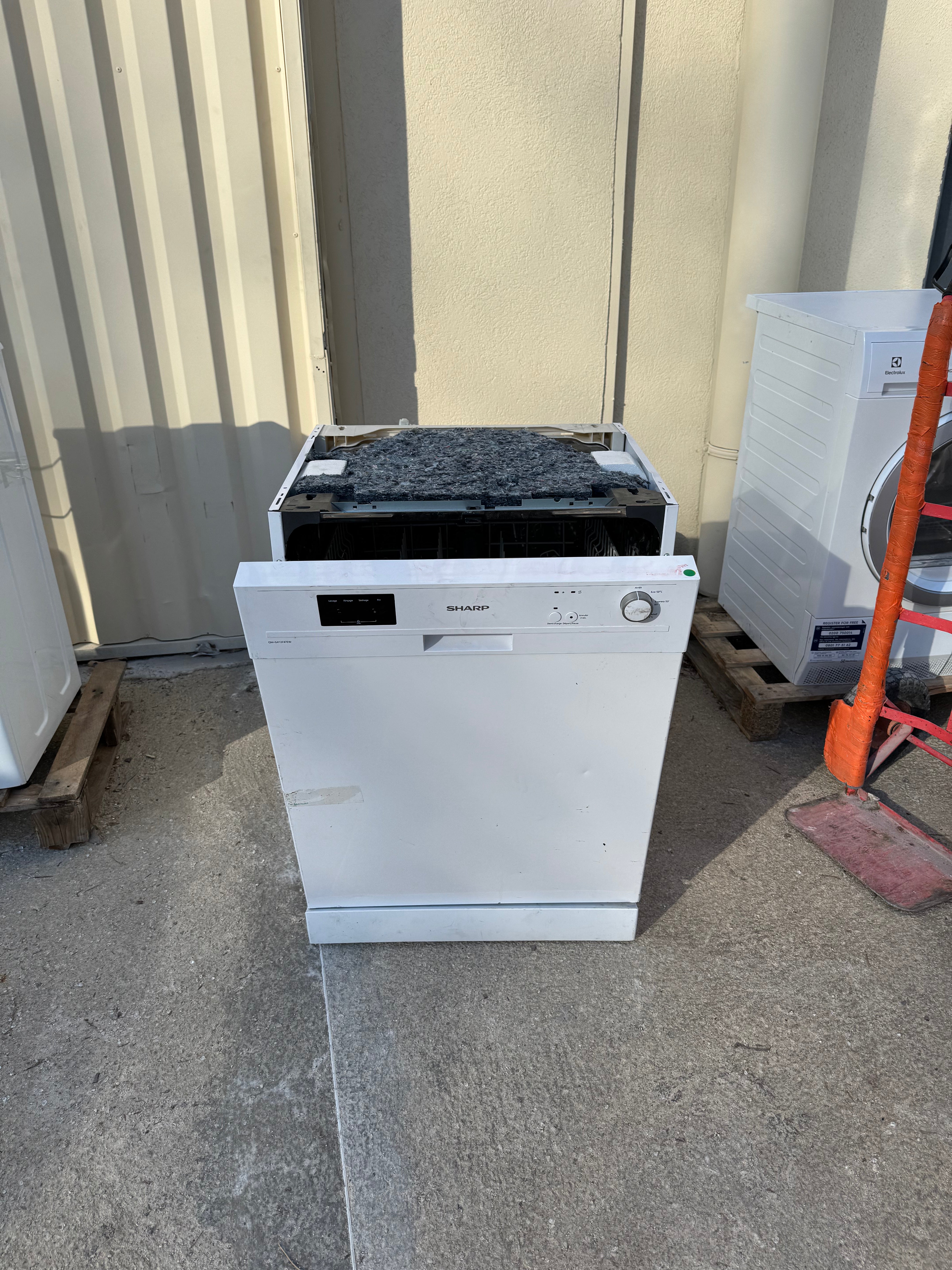 Lave-Vaisselle SHARP 13 Couverts GARANTIE 1 AN