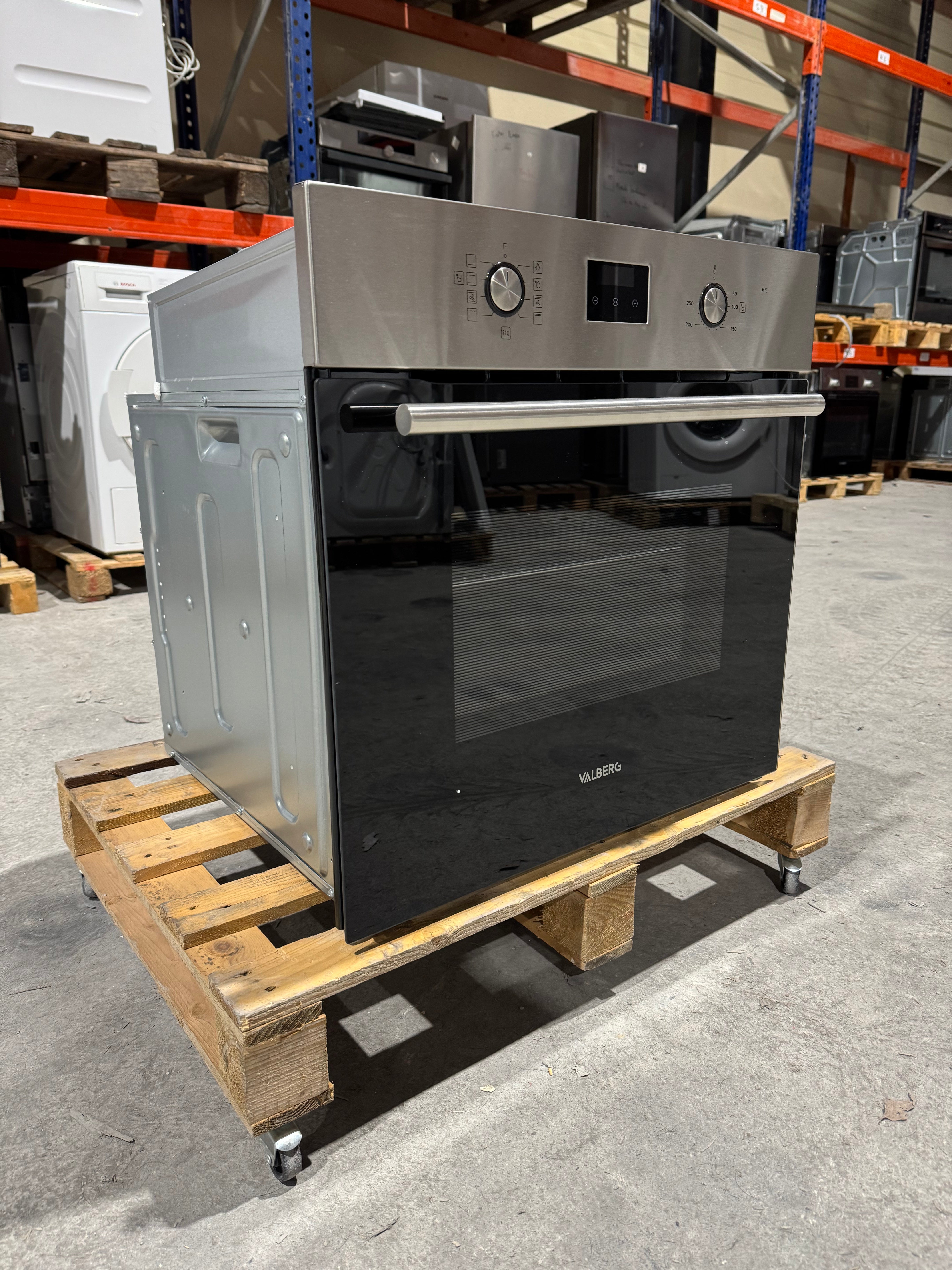 Four Encastrable VALBERG Avec Hydrolyse NEUF ( Jamais Servi) GARANTIE 1 AN